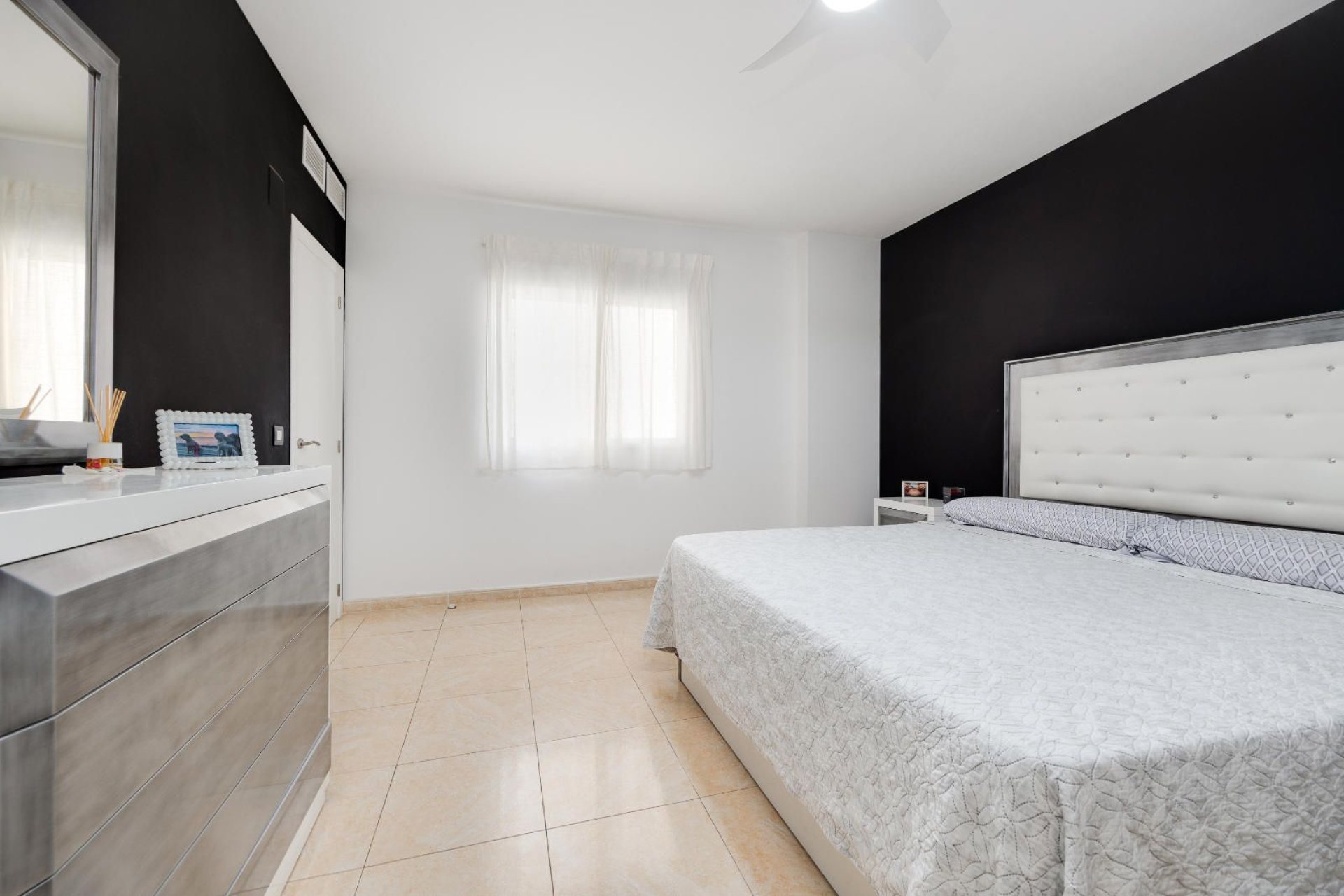 Reventa - Apartment -
Torrevieja - Centro - Muelle Pesquero
