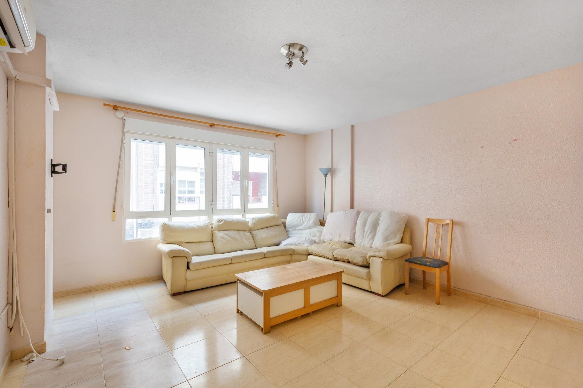 Reventa - Apartment -
Torrevieja - Centro - Muelle Pesquero