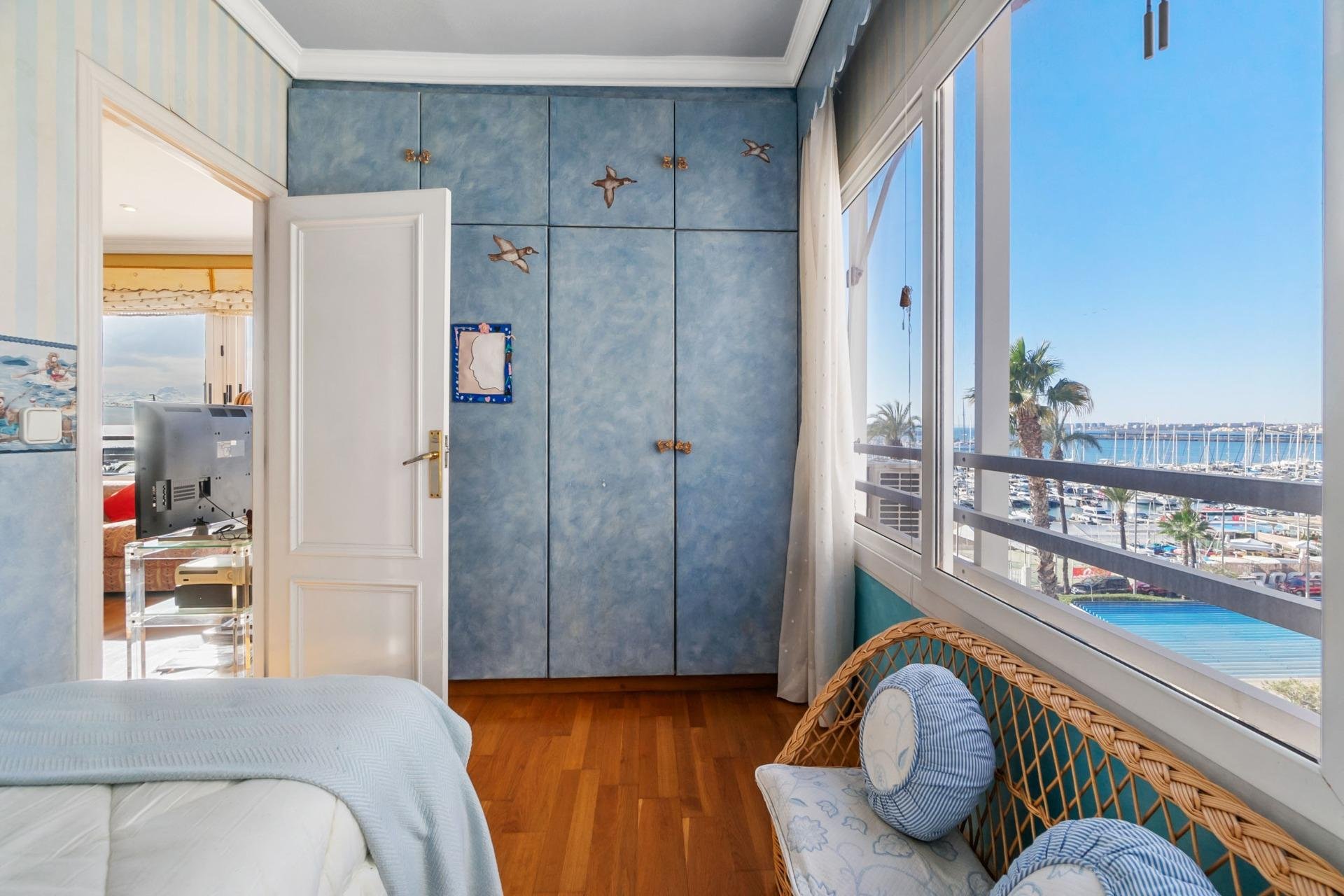 Reventa - Apartment -
Torrevieja - Centro - Muelle Pesquero