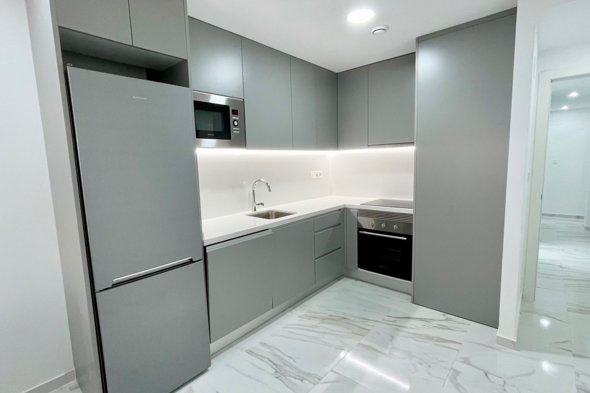 Reventa - Apartment -
Torrevieja - Centro