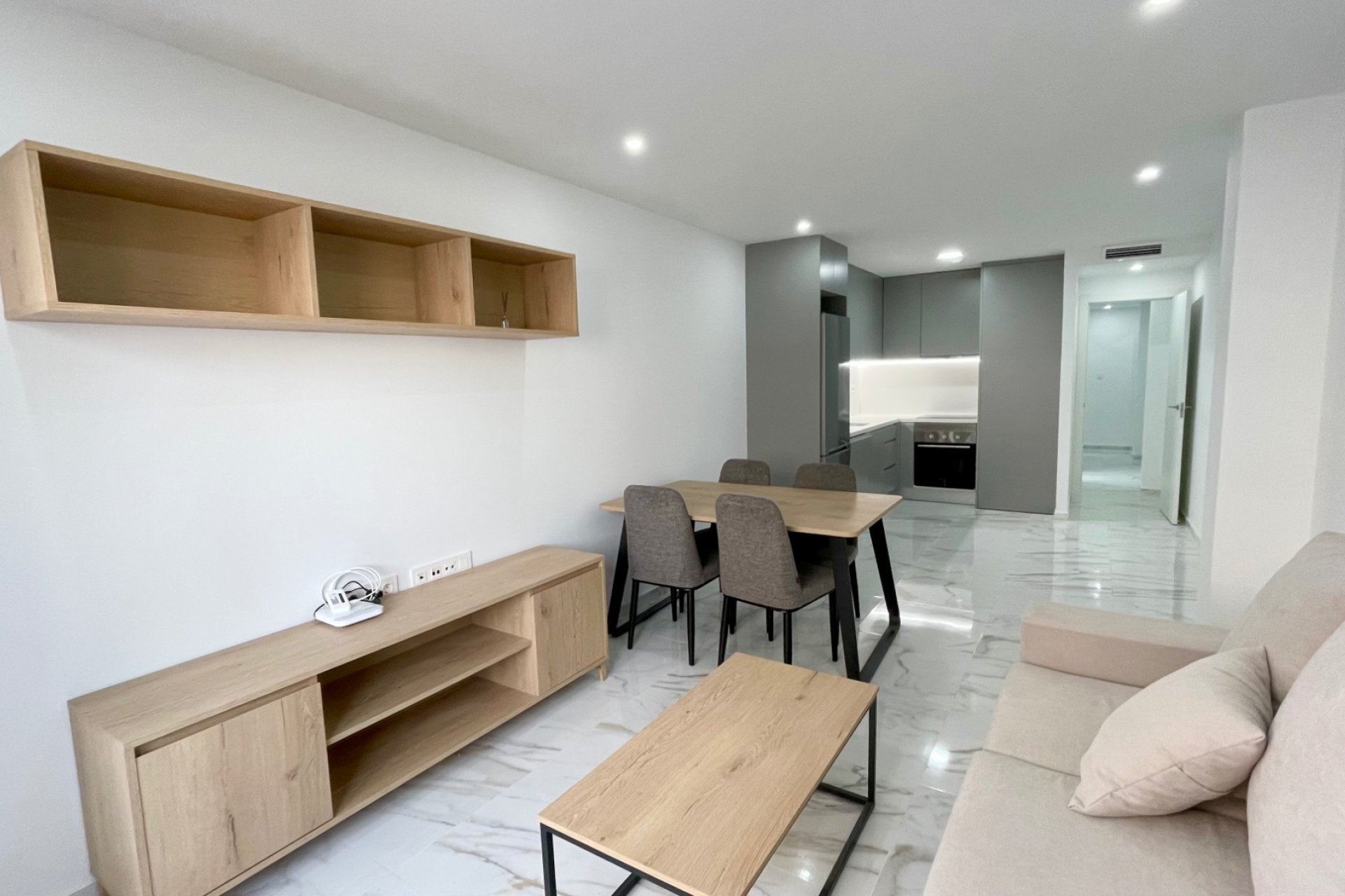 Reventa - Apartment -
Torrevieja - Centro