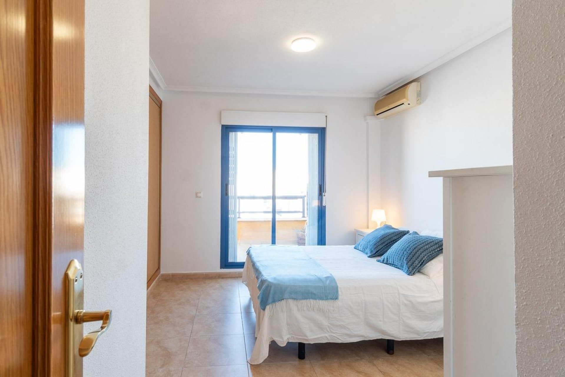 Reventa - Apartment -
Torrevieja - Centro