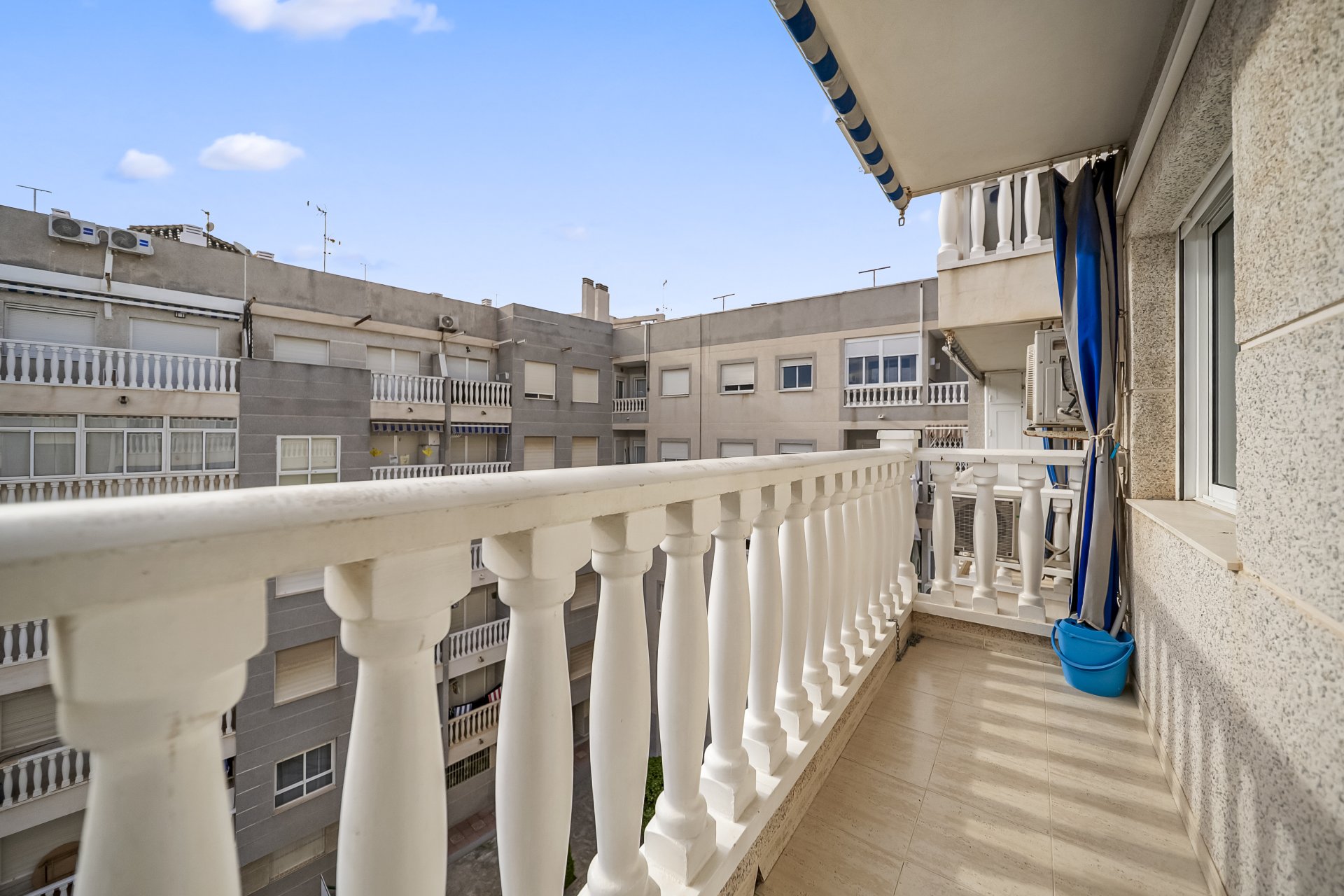 Reventa - Apartment -
Torrevieja - Centro