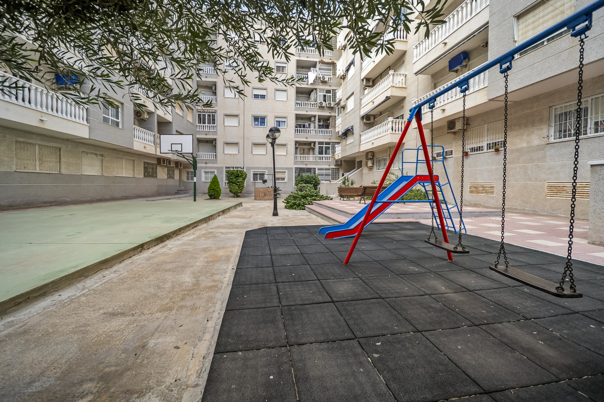 Reventa - Apartment -
Torrevieja - Centro