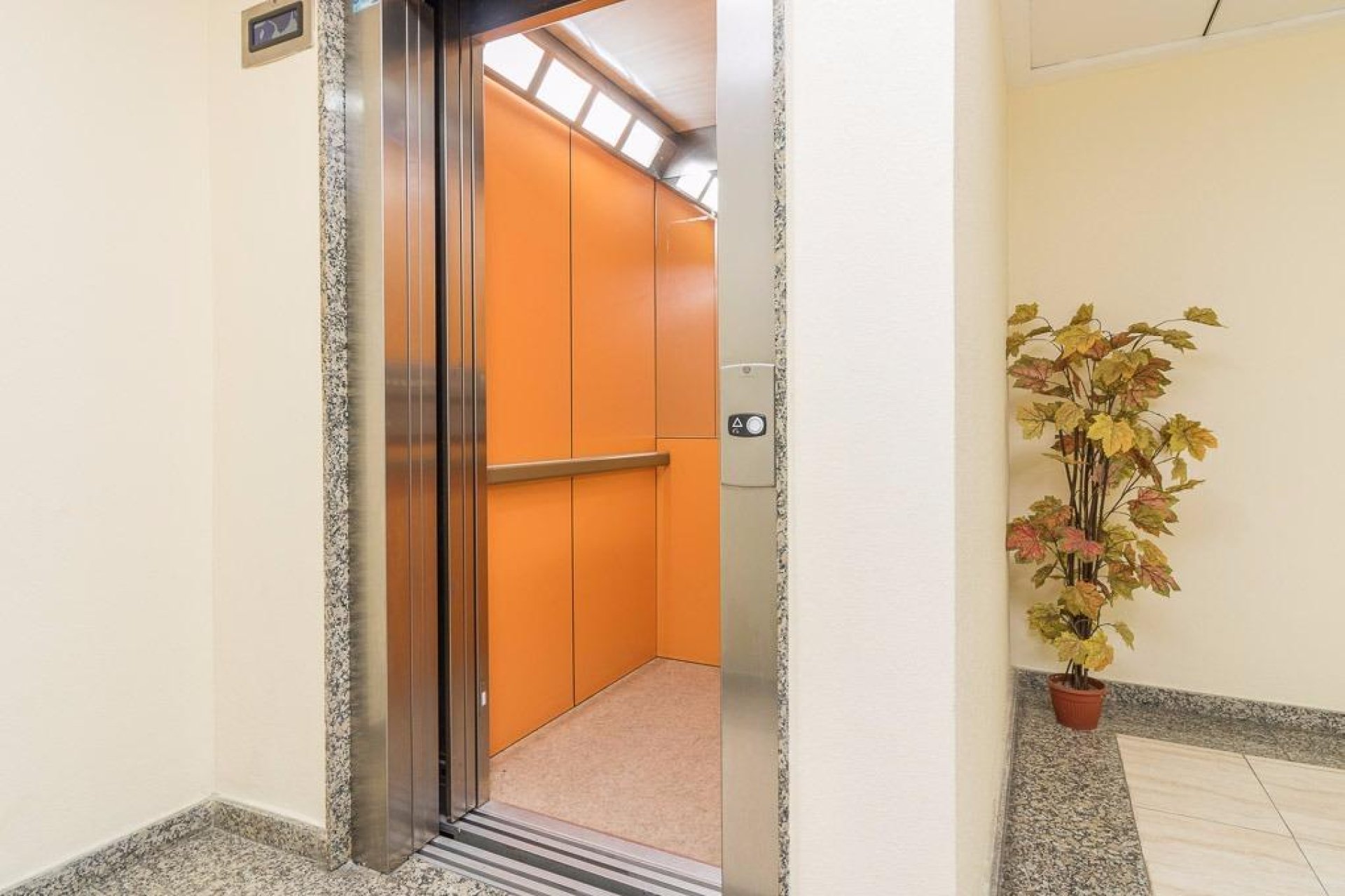 Reventa - Apartment -
Torrevieja - Centro