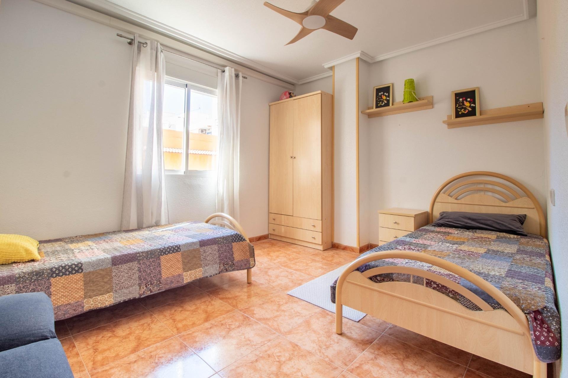 Reventa - Apartment -
Torrevieja - Centro