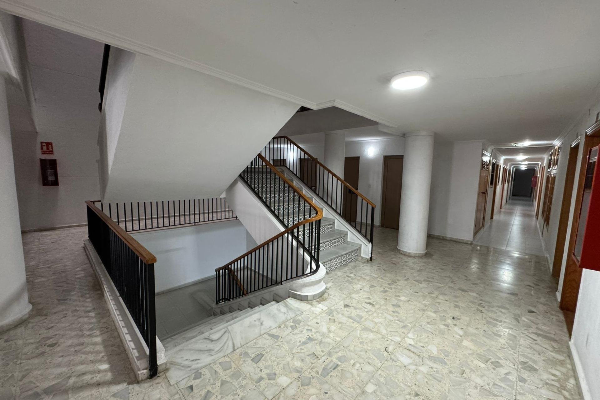 Reventa - Apartment -
Torrevieja - Estacion de autobuses