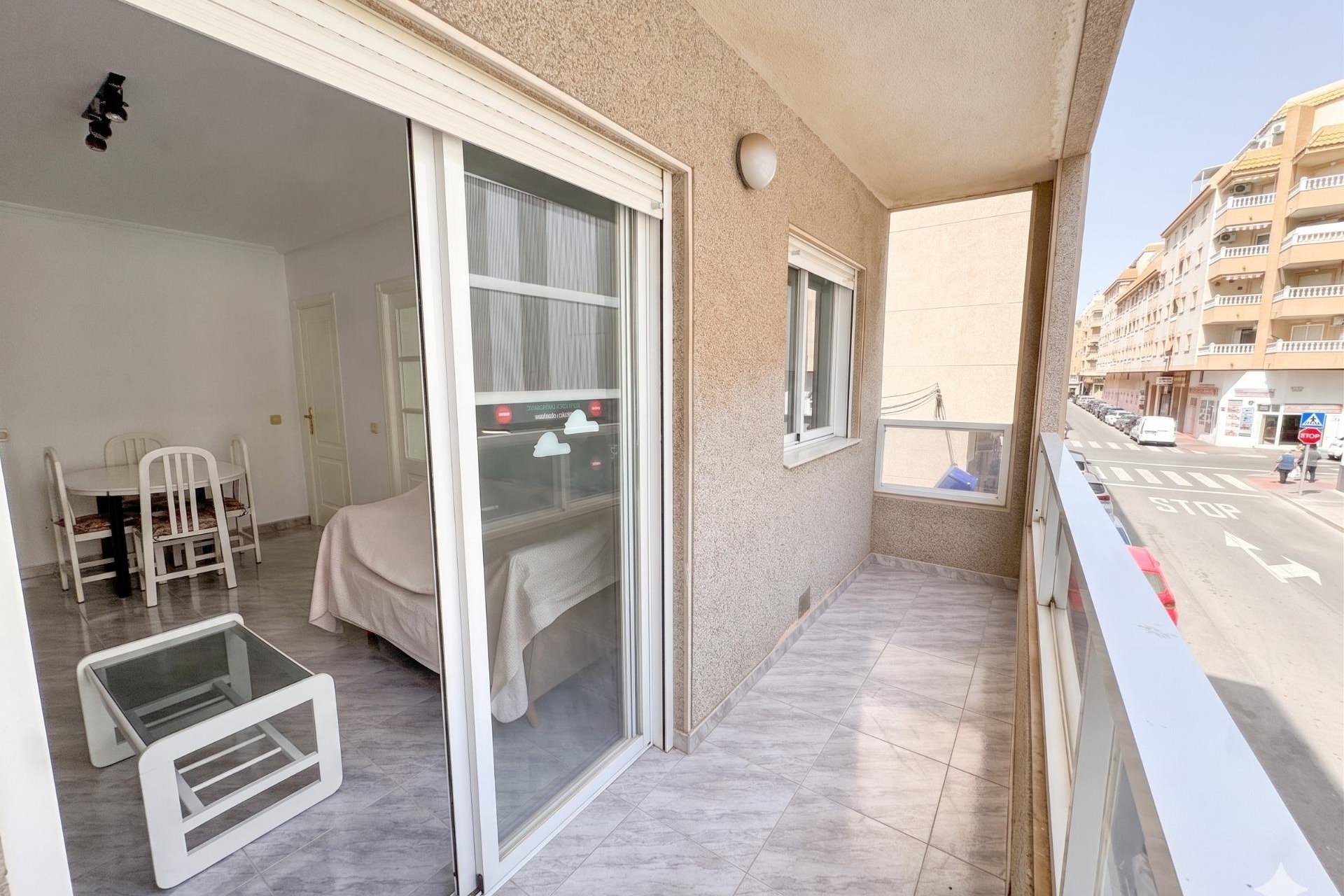 Reventa - Apartment -
Torrevieja - Estacion de autobuses
