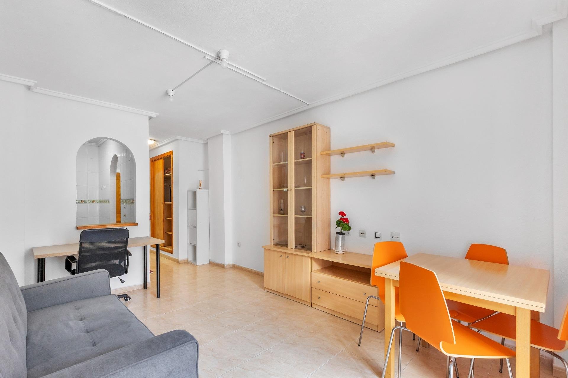 Reventa - Apartment -
Torrevieja - Estacion de autobuses