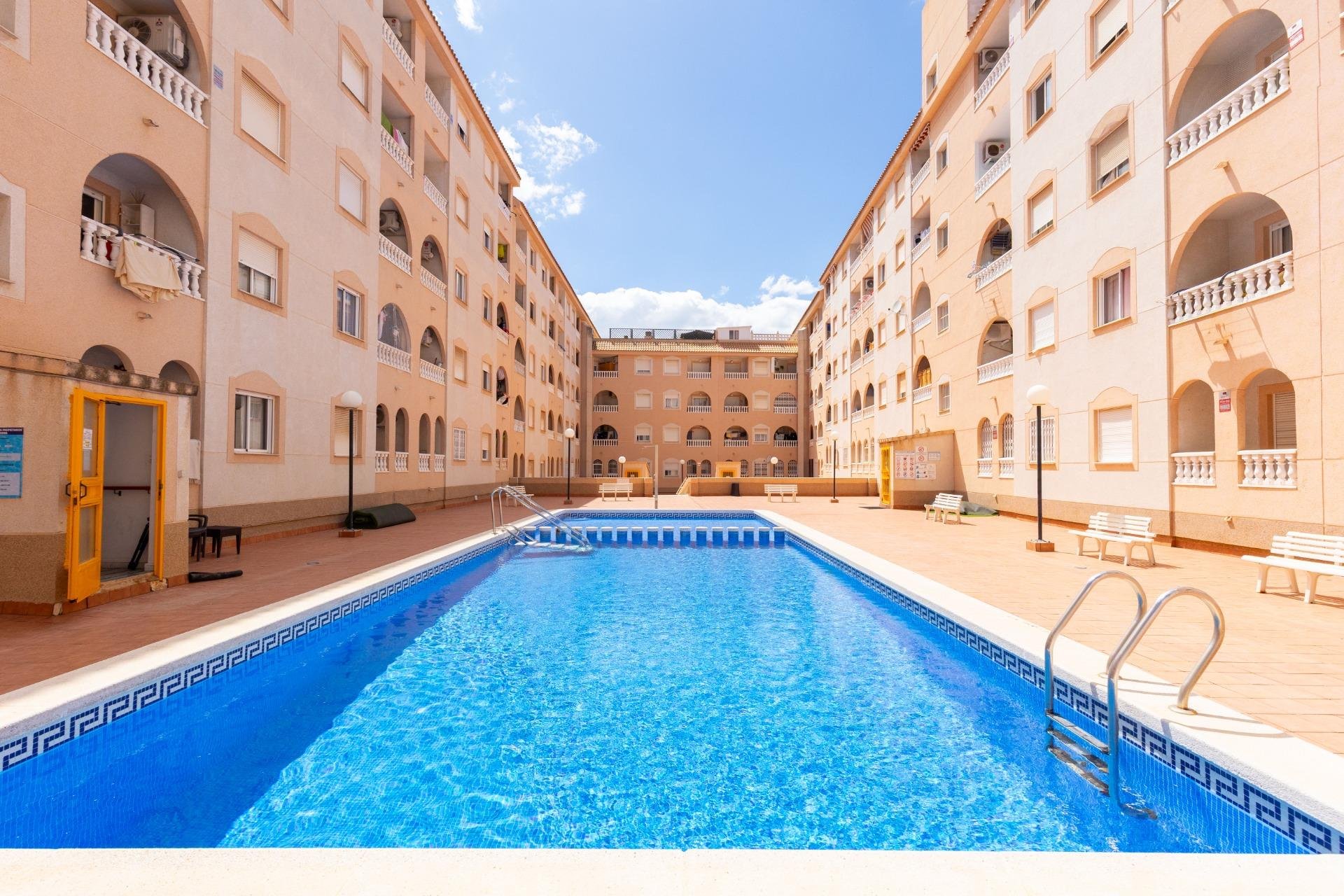 Reventa - Apartment -
Torrevieja - Estacion de autobuses
