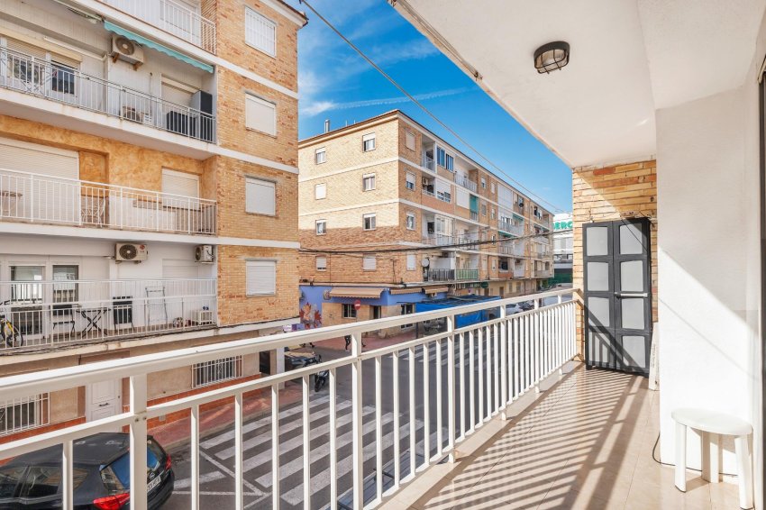 Reventa - Apartment -
Torrevieja - Estacion de autobuses