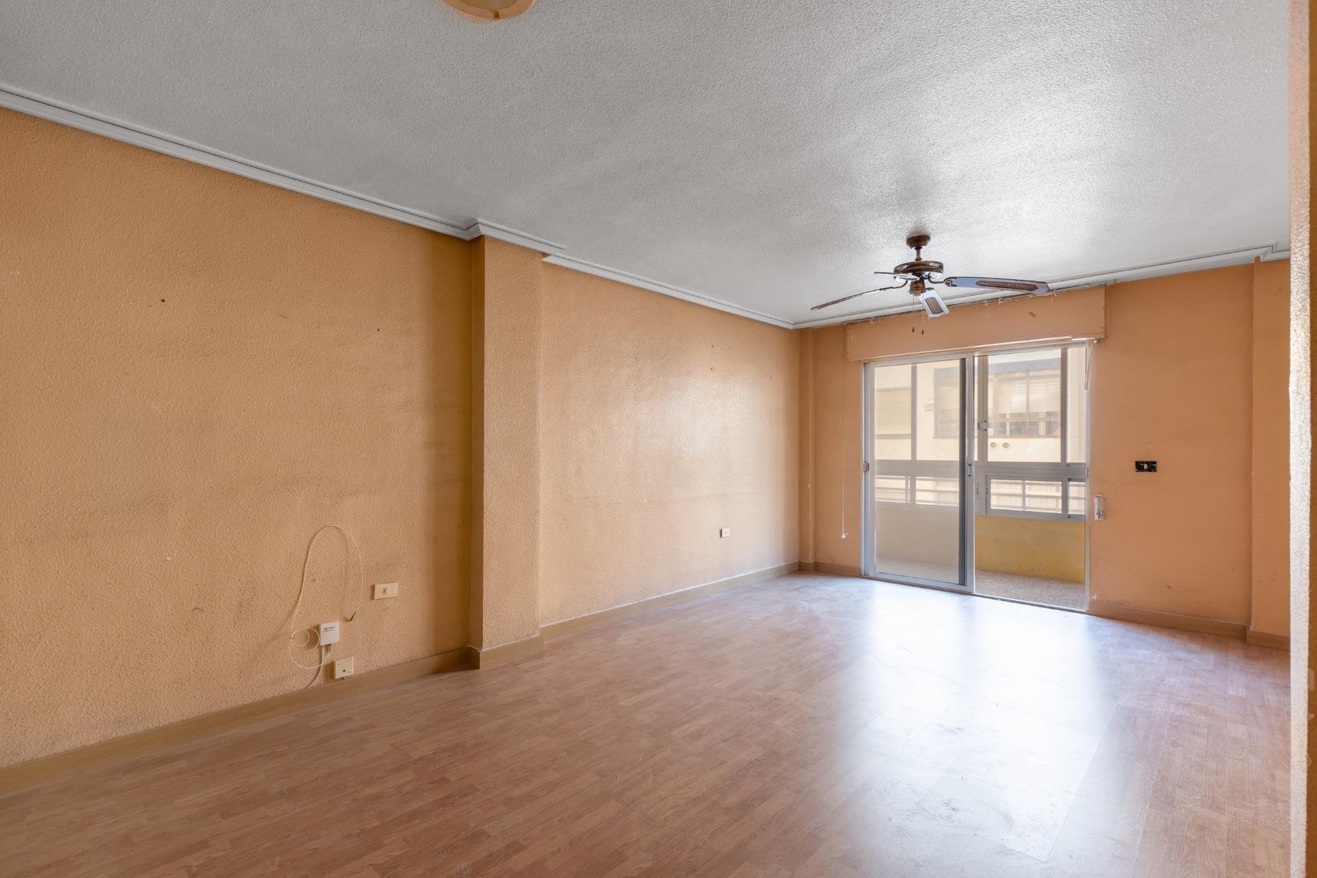 Reventa - Apartment -
Torrevieja - Habaneras