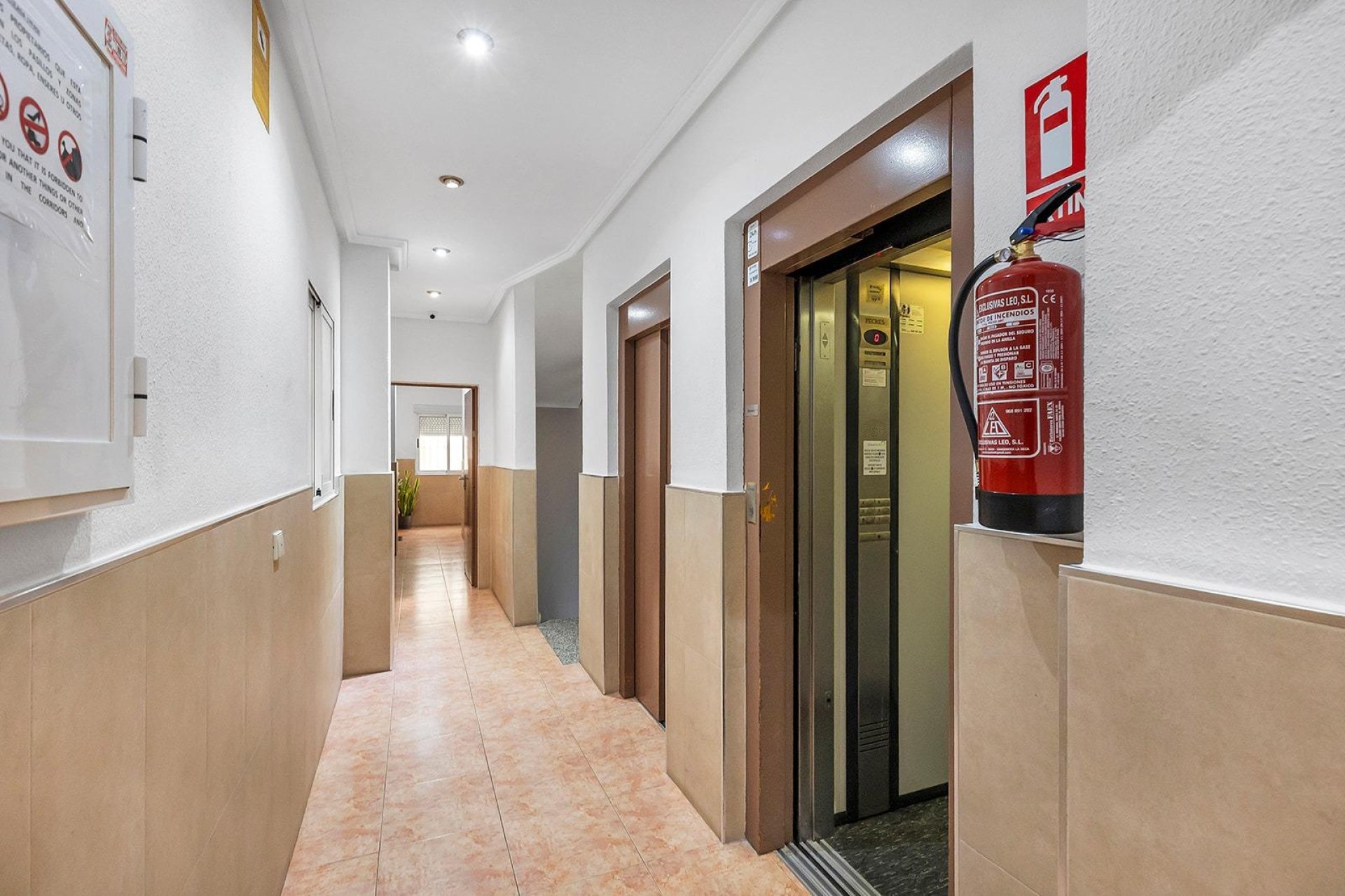 Reventa - Apartment -
Torrevieja - Habaneras
