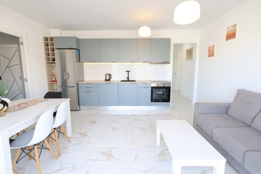 Reventa - Apartment -
Torrevieja - La Mata