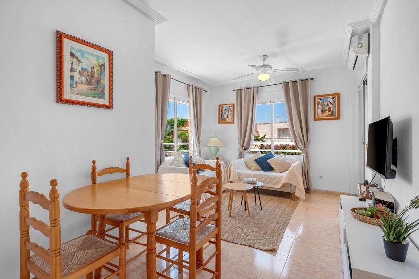 Reventa - Apartment -
Torrevieja - La Mata