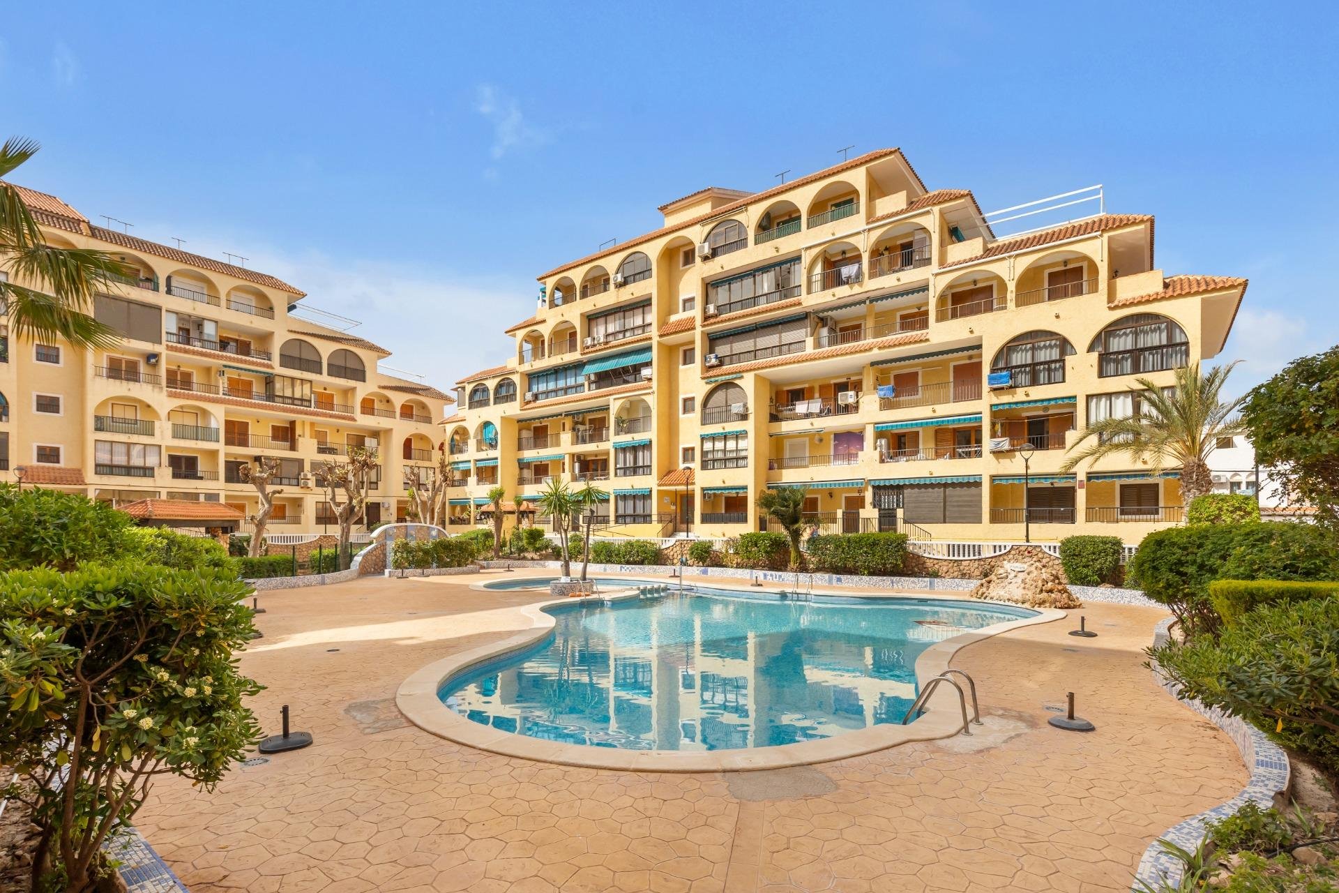 Reventa - Apartment -
Torrevieja - La Mata