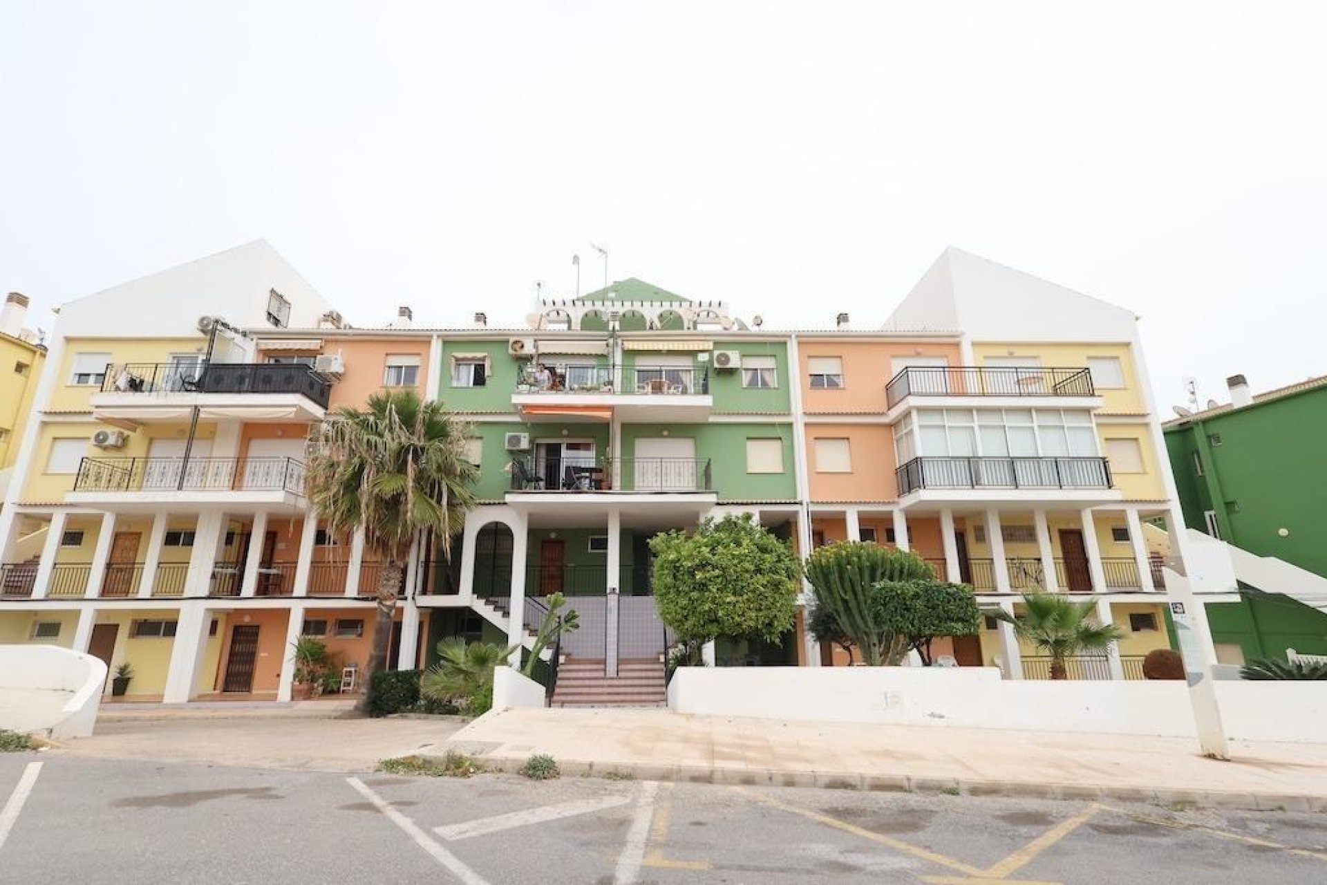 Reventa - Apartment -
Torrevieja - La Veleta