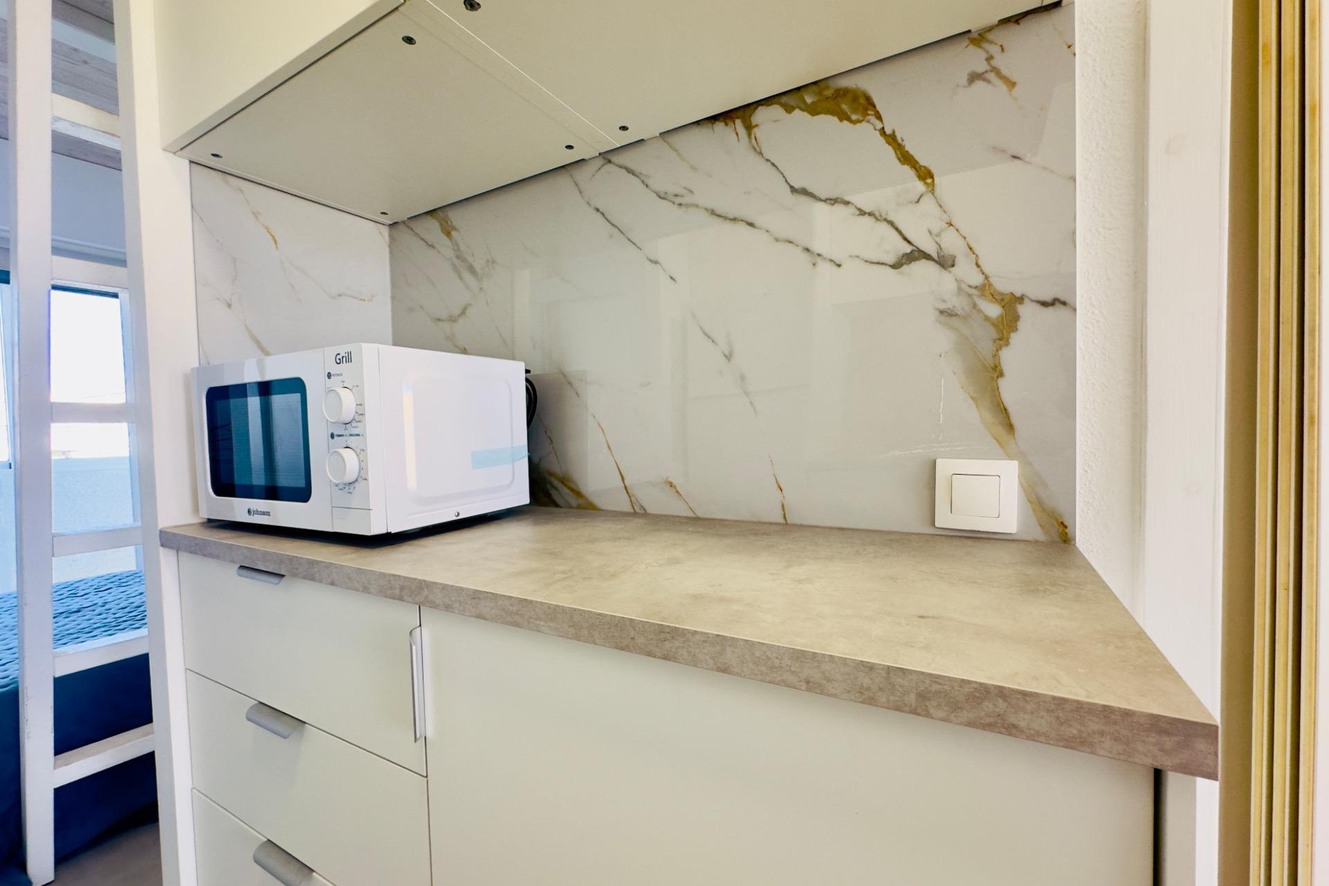 Reventa - Apartment -
Torrevieja - Los Frutales