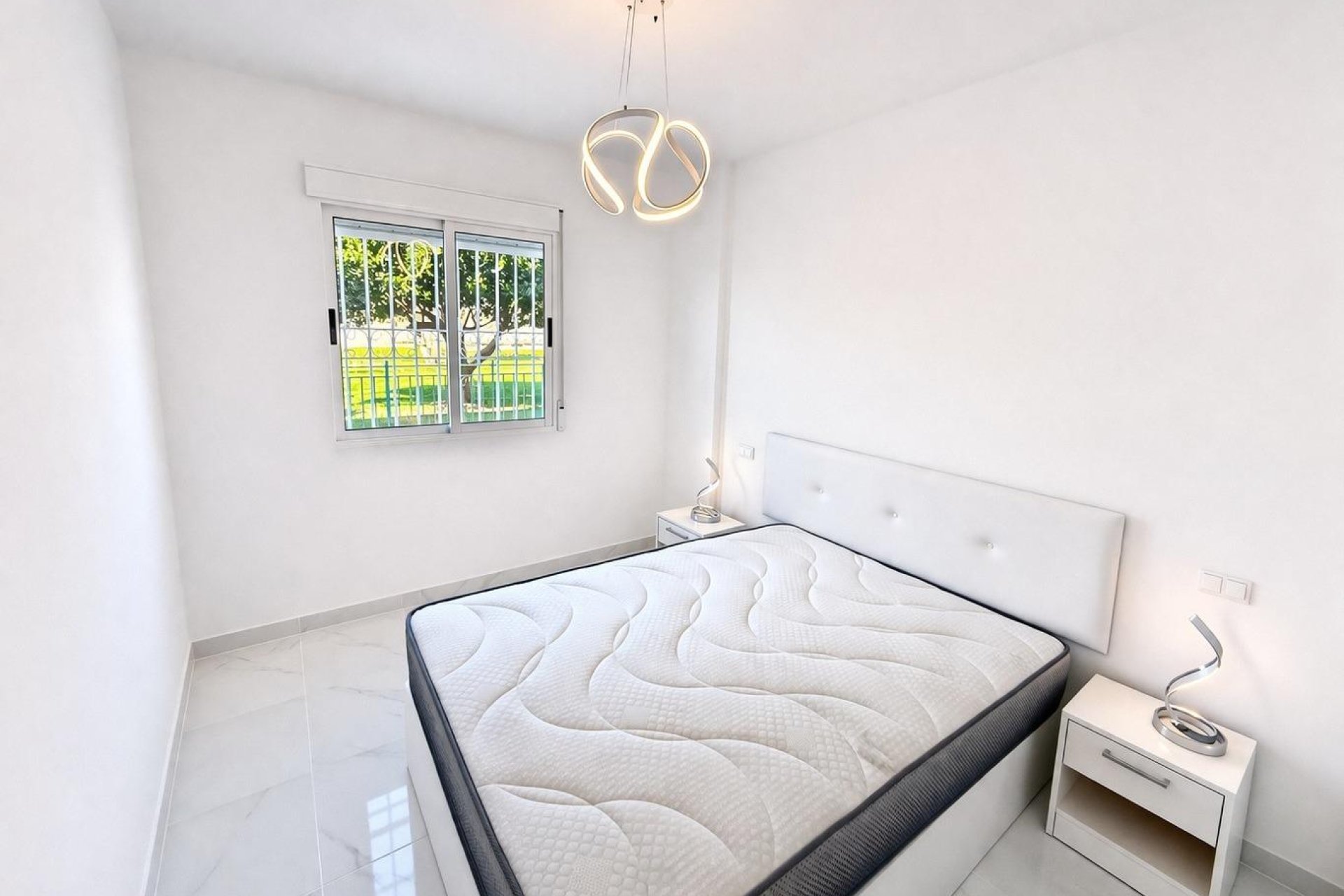 Reventa - Apartment -
Torrevieja - Parque de las Naciones