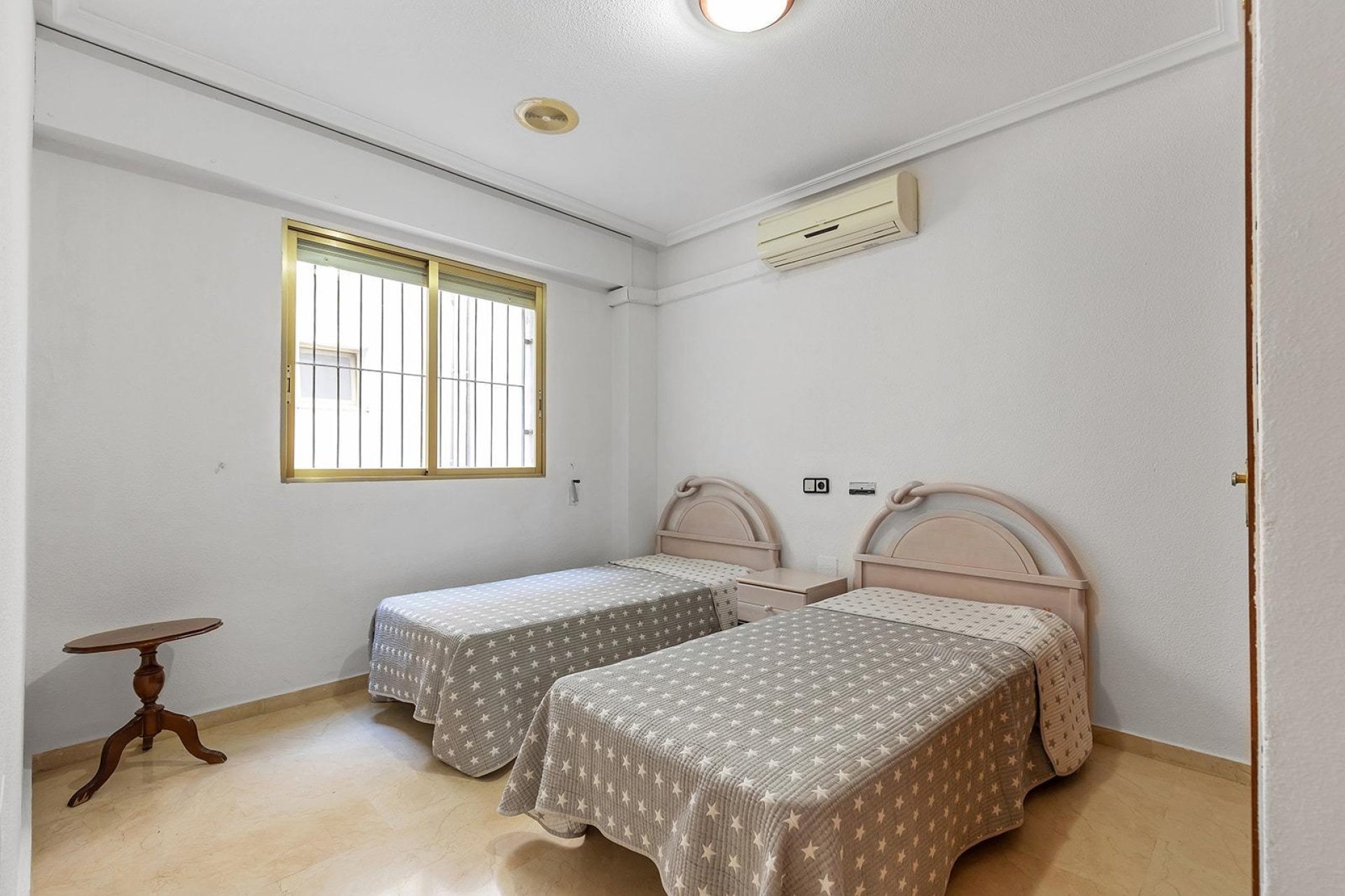 Reventa - Apartment -
Torrevieja - Paseo maritimo