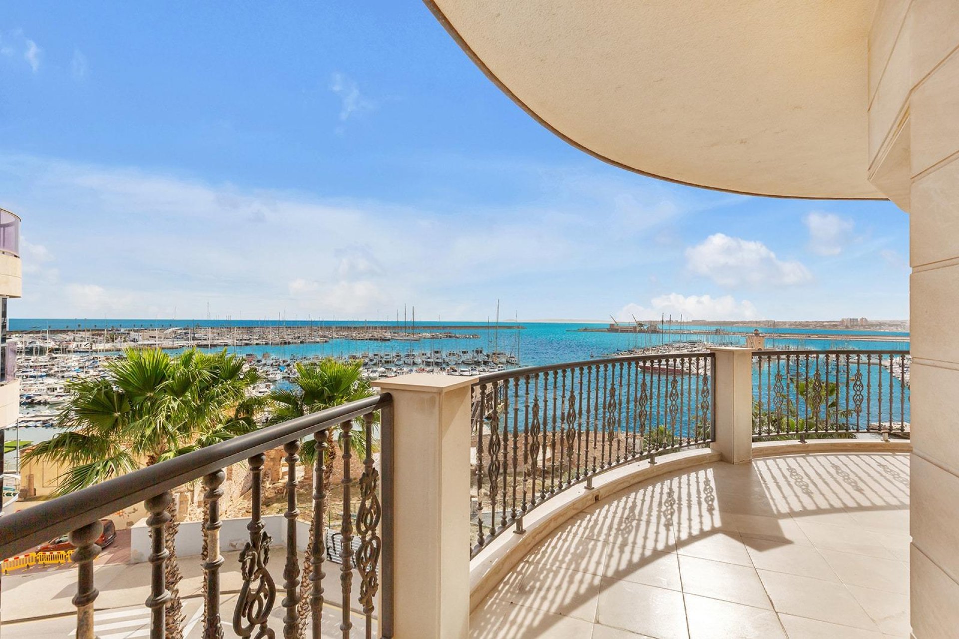 Reventa - Apartment -
Torrevieja - Paseo maritimo