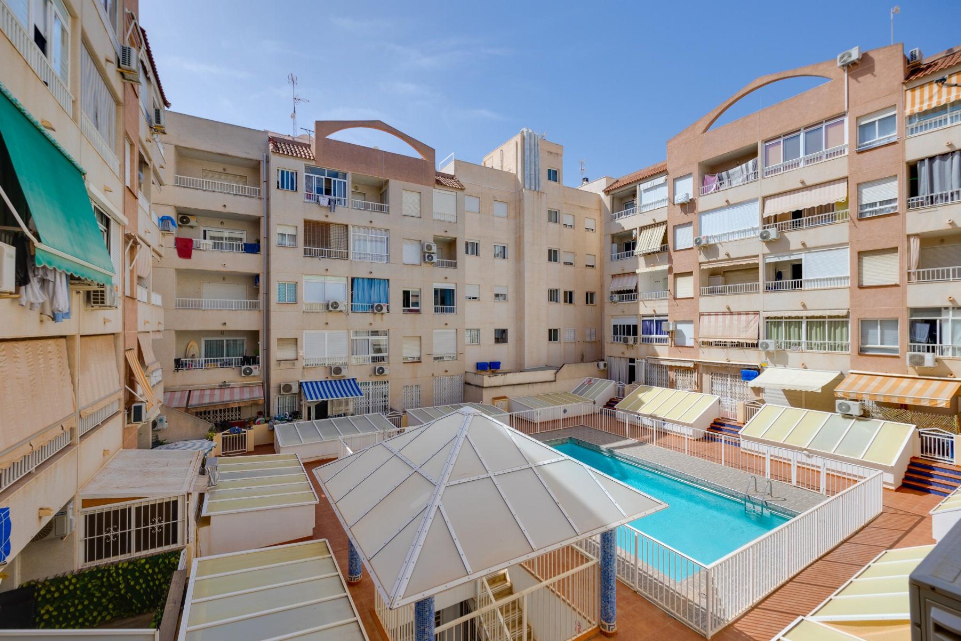 Reventa - Apartment -
Torrevieja - Playa de Los Locos-Curva del Palangre