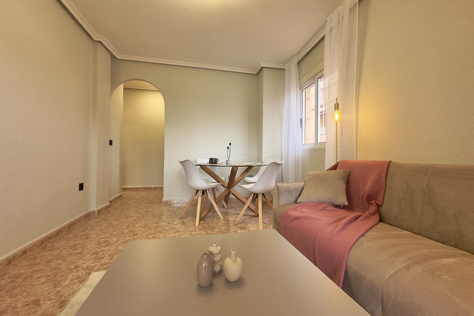 Reventa - Apartment -
Torrevieja - Playa de los locos