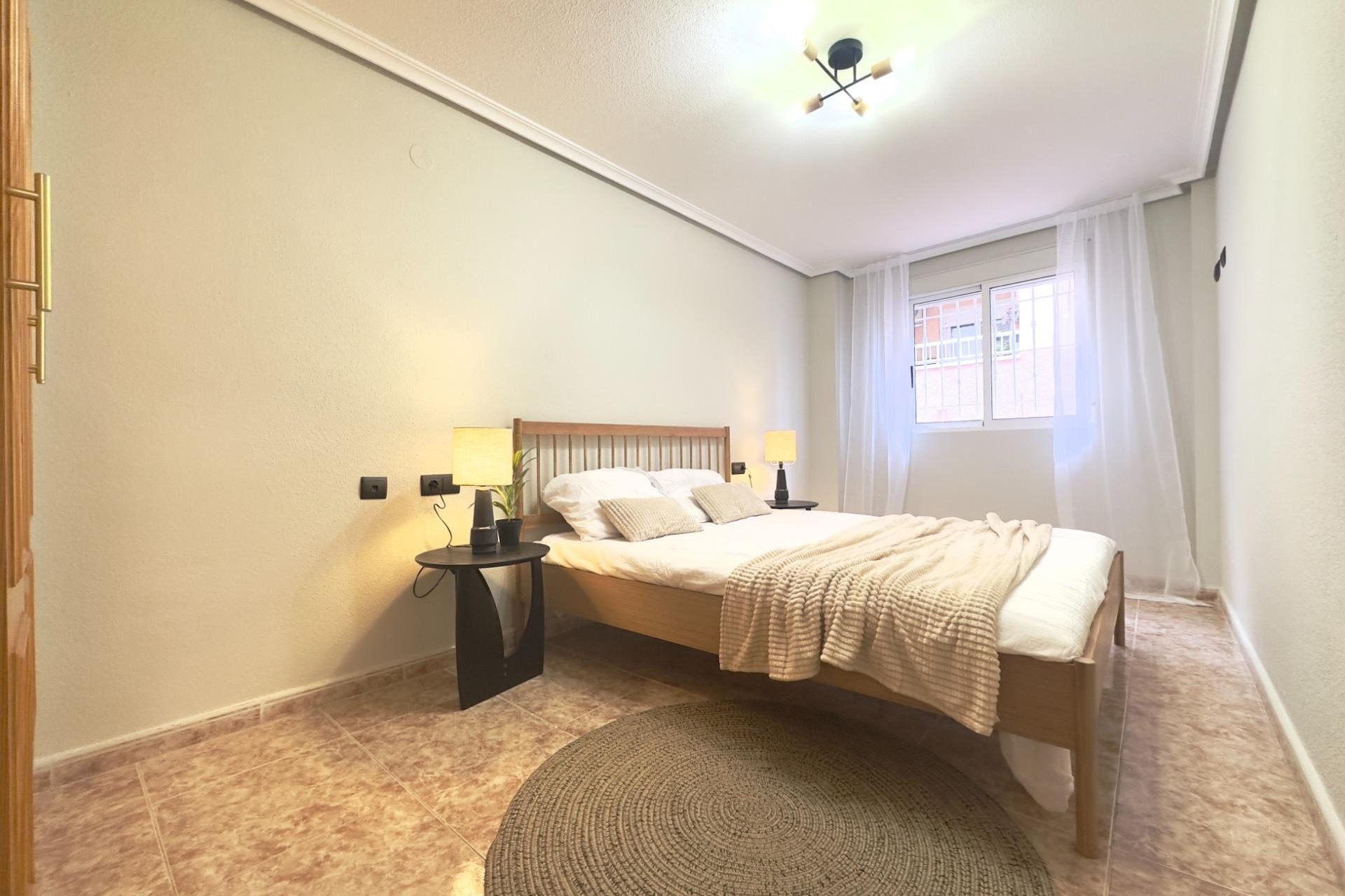 Reventa - Apartment -
Torrevieja - Playa de los locos