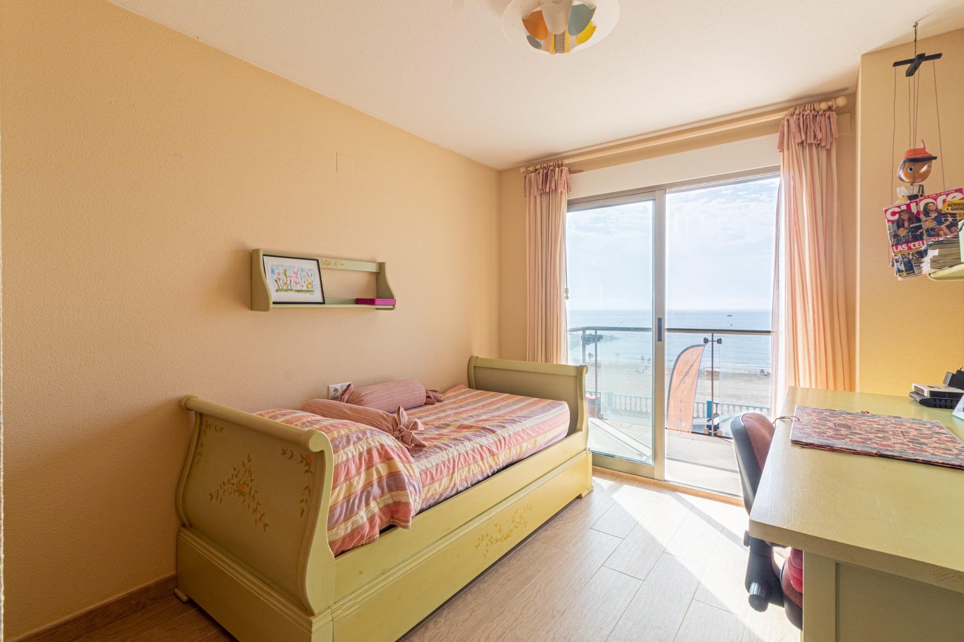 Reventa - Apartment -
Torrevieja - Playa de los locos