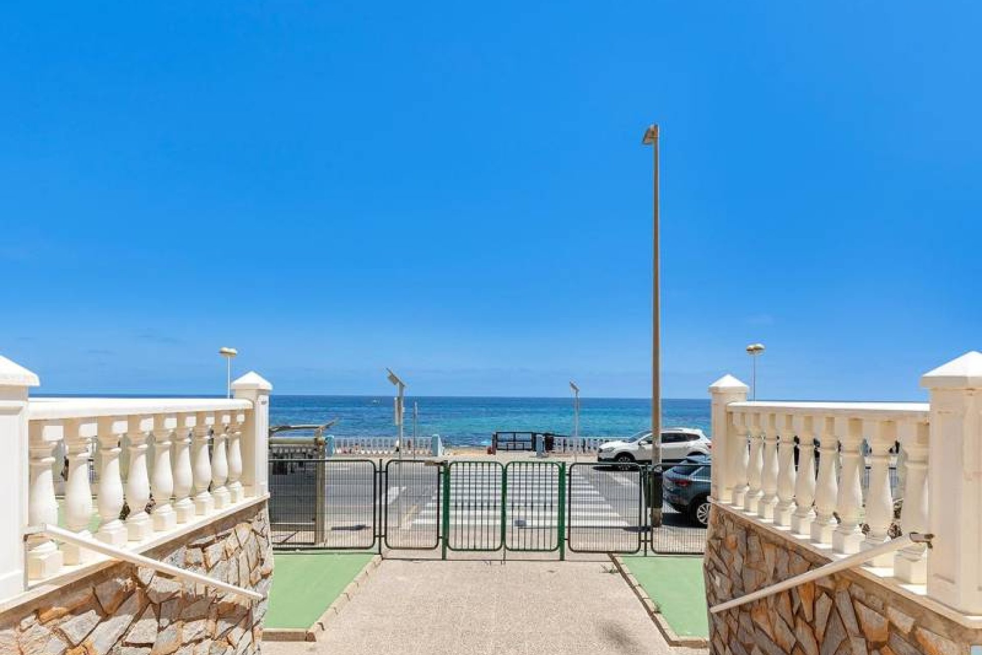 Reventa - Apartment -
Torrevieja - Playa de los Locos