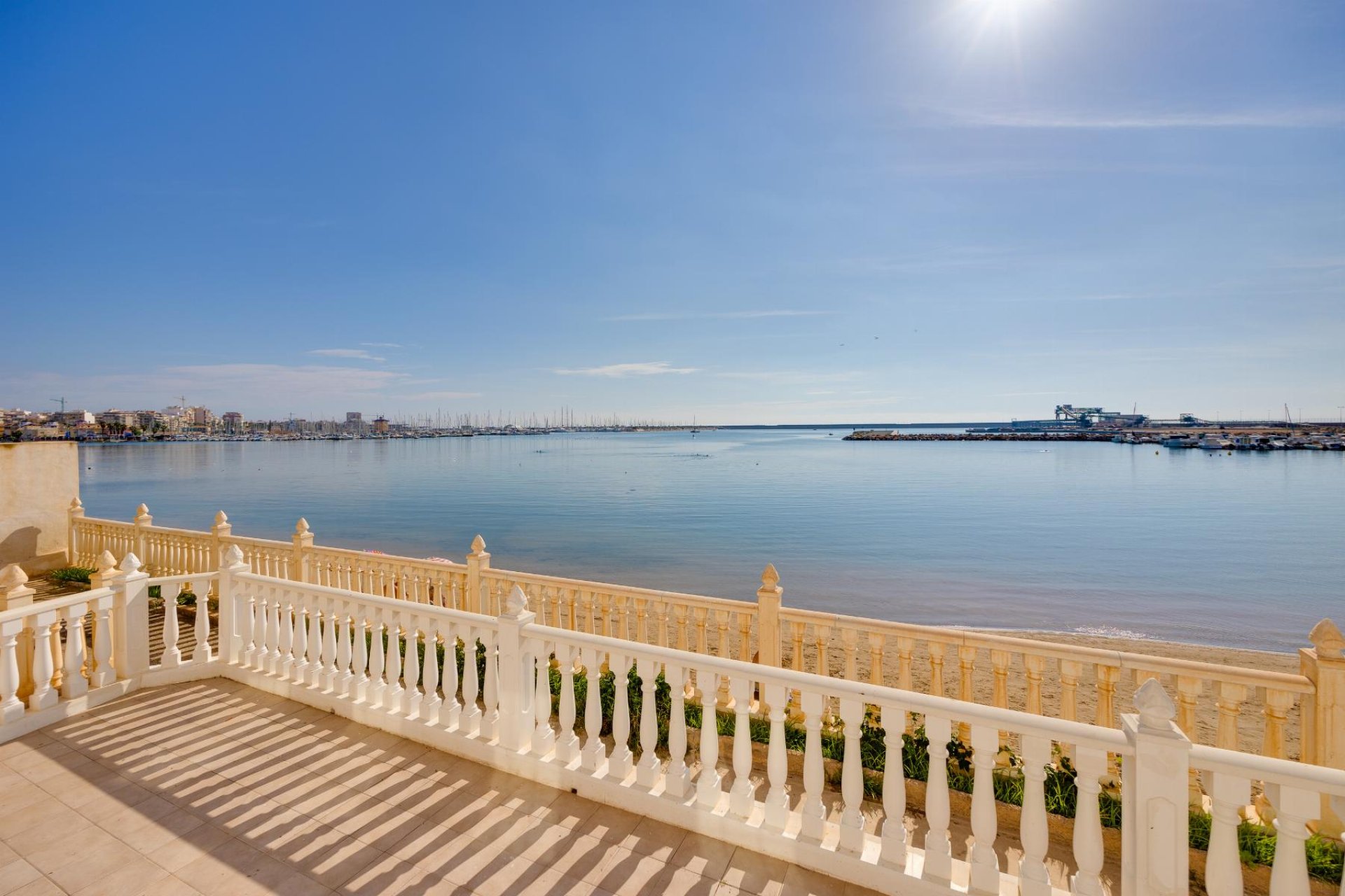Reventa - Apartment -
Torrevieja - Playa del Acequión