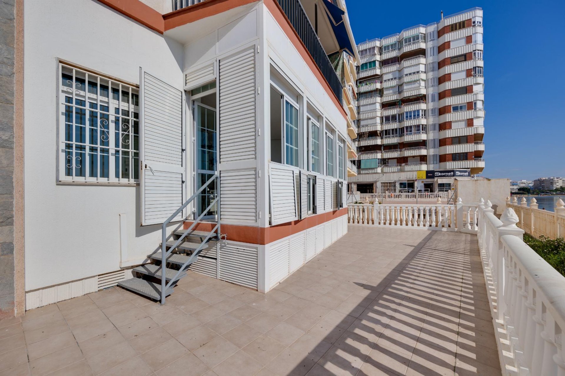 Reventa - Apartment -
Torrevieja - Playa del Acequión