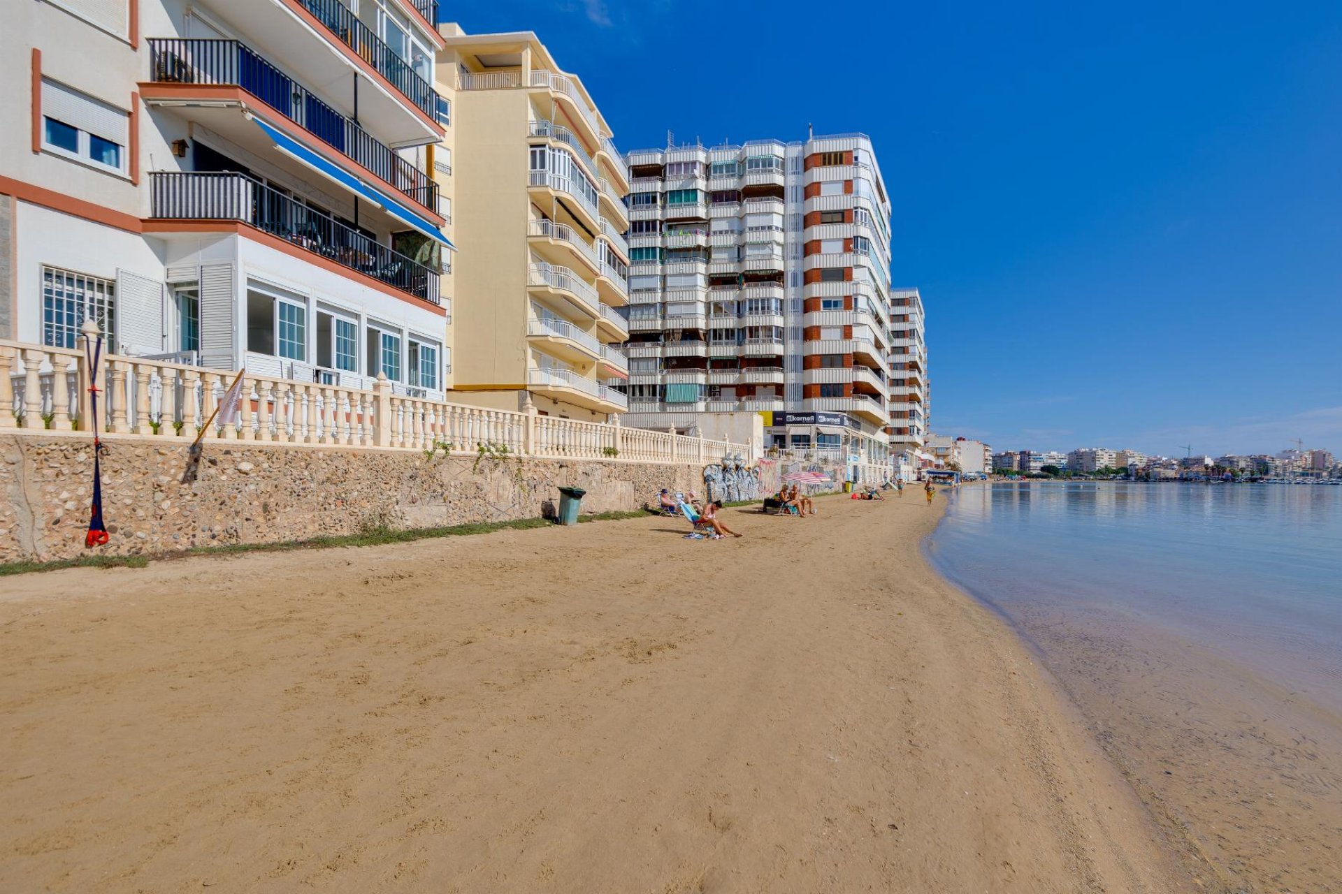 Reventa - Apartment -
Torrevieja - Playa del Acequión