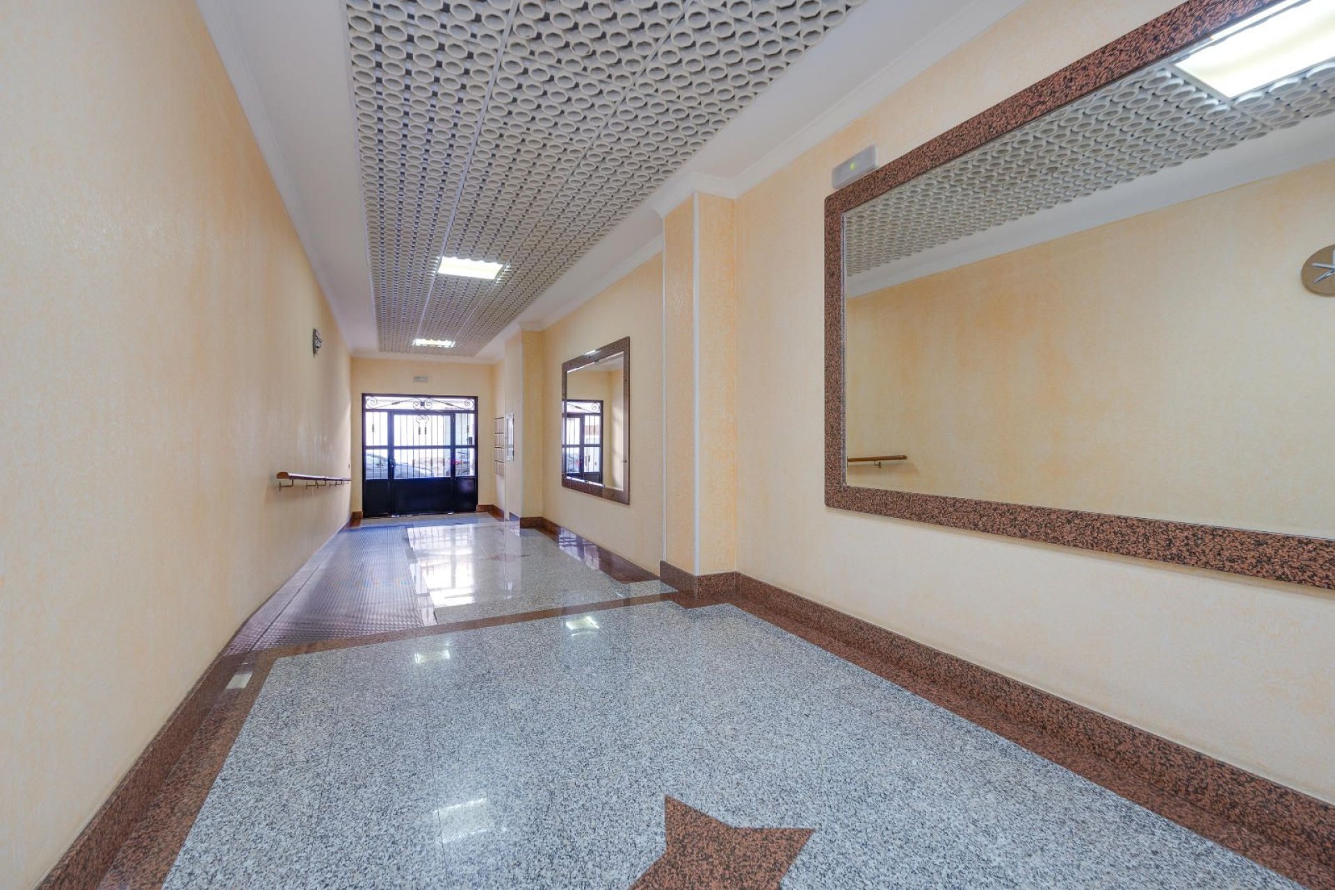 Reventa - Apartment -
Torrevieja - Puerto deportivo marina salinas