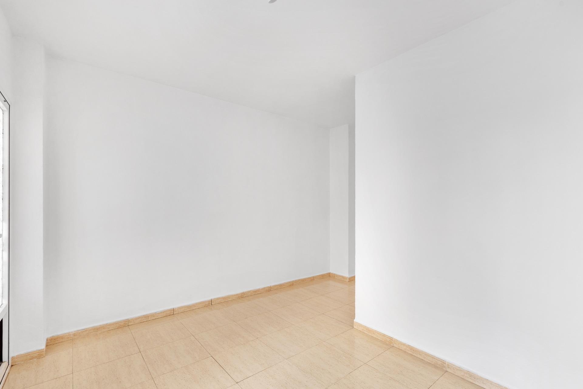 Reventa - Apartment -
Torrevieja - Puerto Deportivo