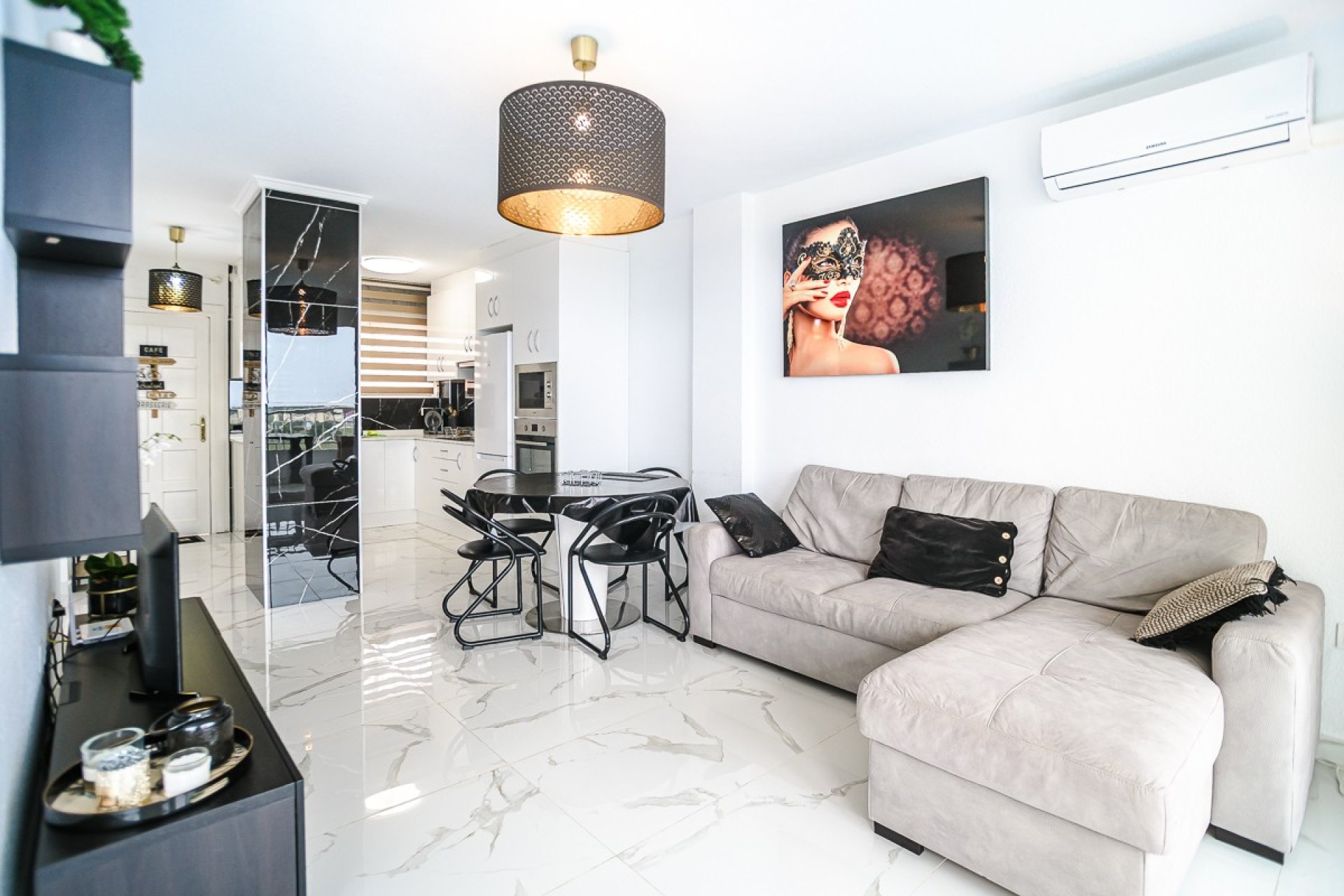 Reventa - Apartment -
Torrevieja - Punta Prima