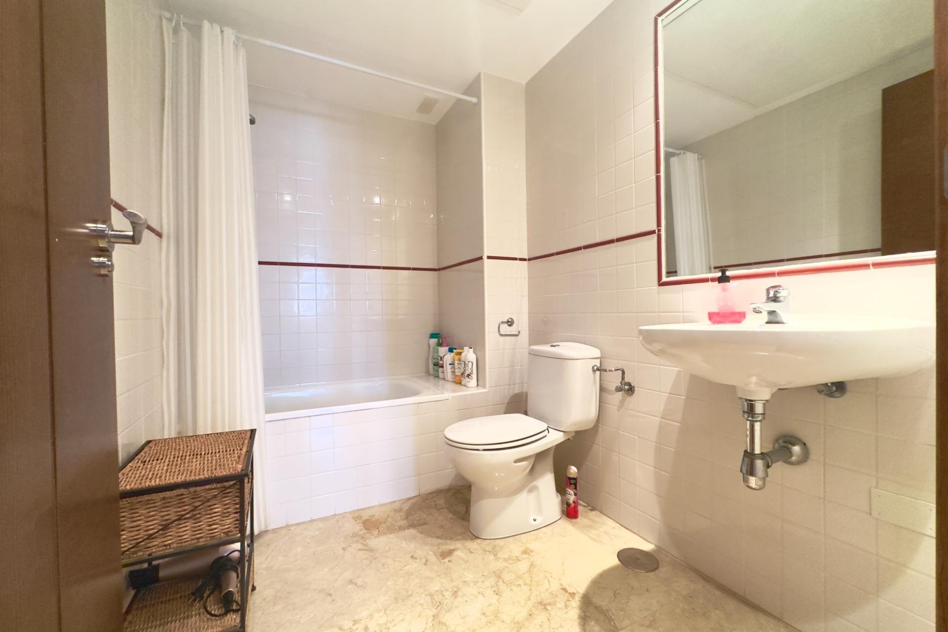 Reventa - Apartment -
Torrevieja - Punta prima