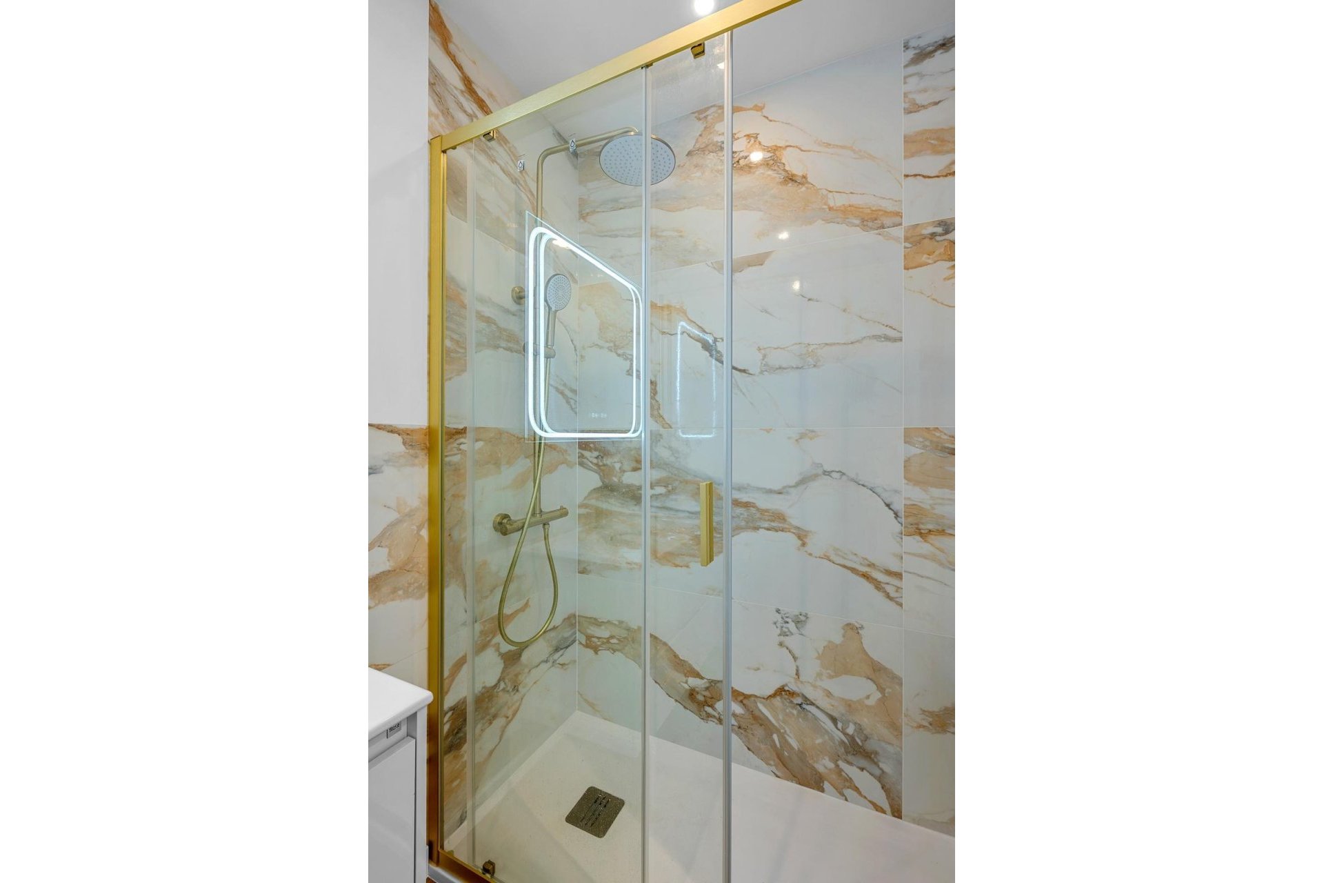Reventa - Apartment -
Torrevieja - Punta prima