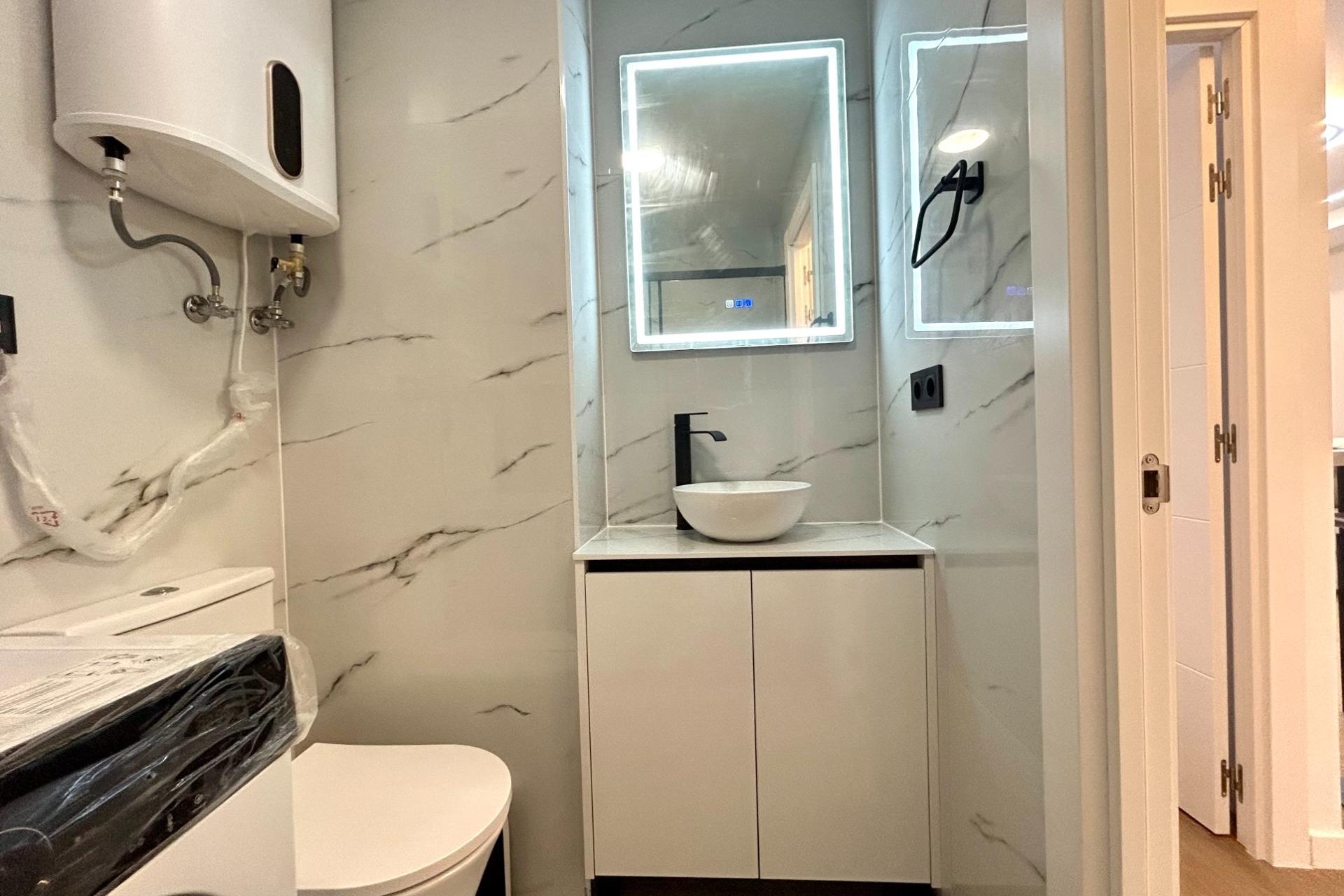 Reventa - Apartment -
Torrevieja - Punta prima