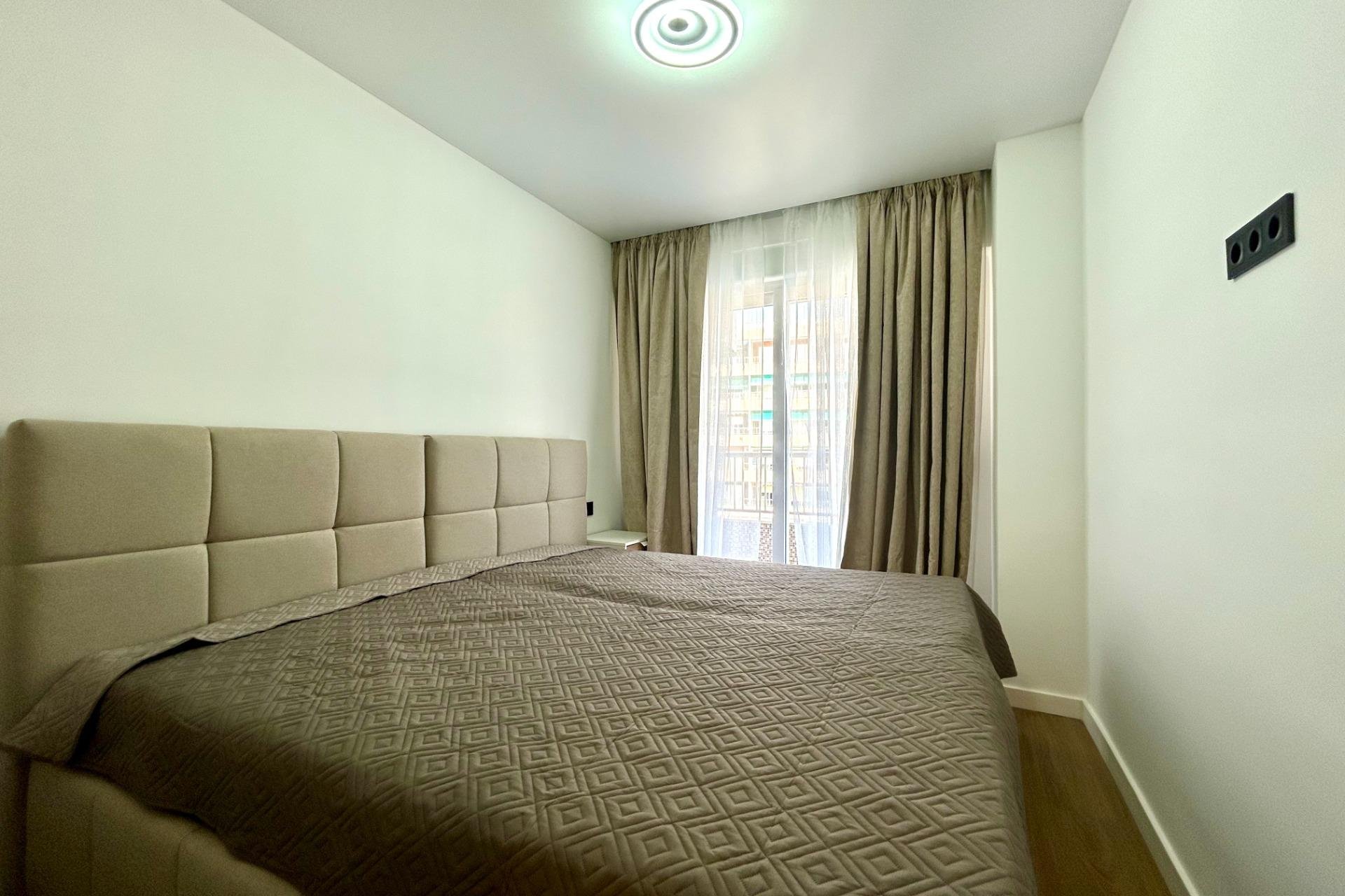 Reventa - Apartment -
Torrevieja - Punta prima