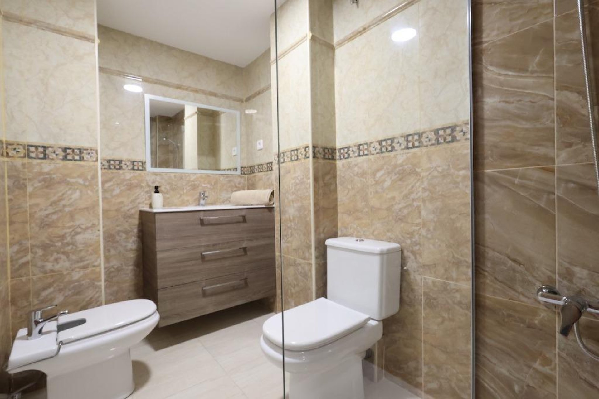 Reventa - Apartment -
Torrevieja
