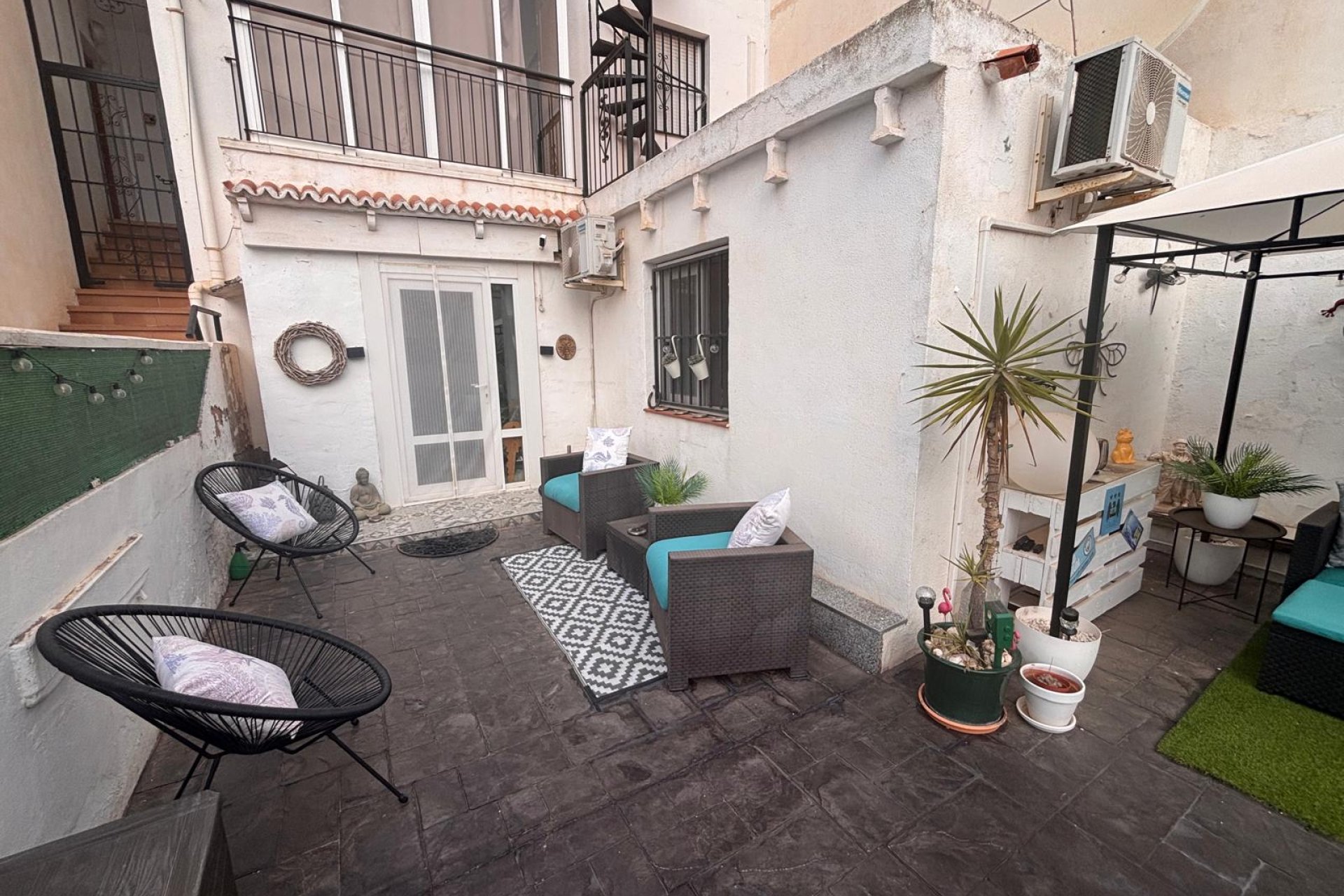 Reventa - Apartment -
Urbanización El Chaparral