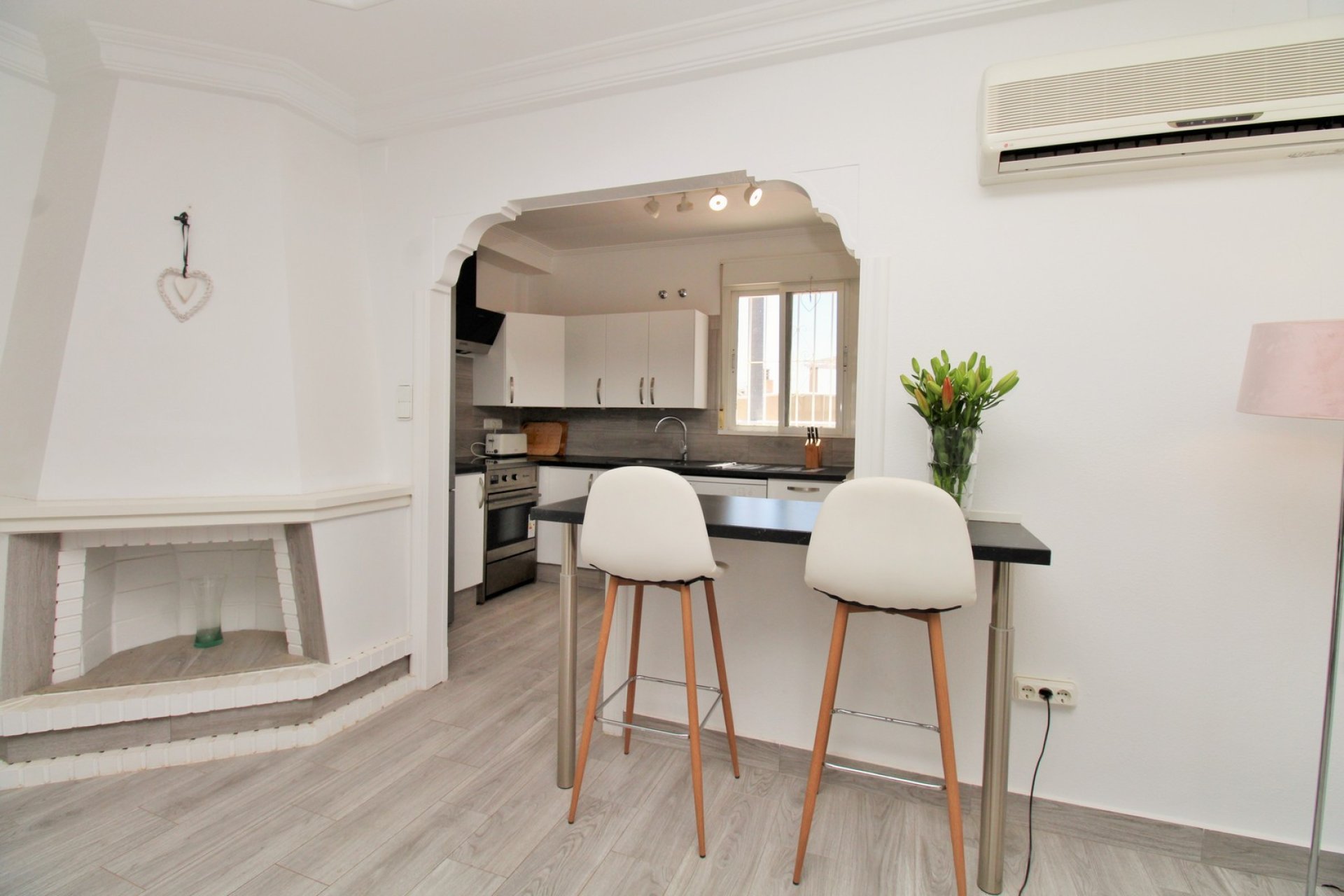 Reventa - Apartment -
Villamartin - Las Violetas