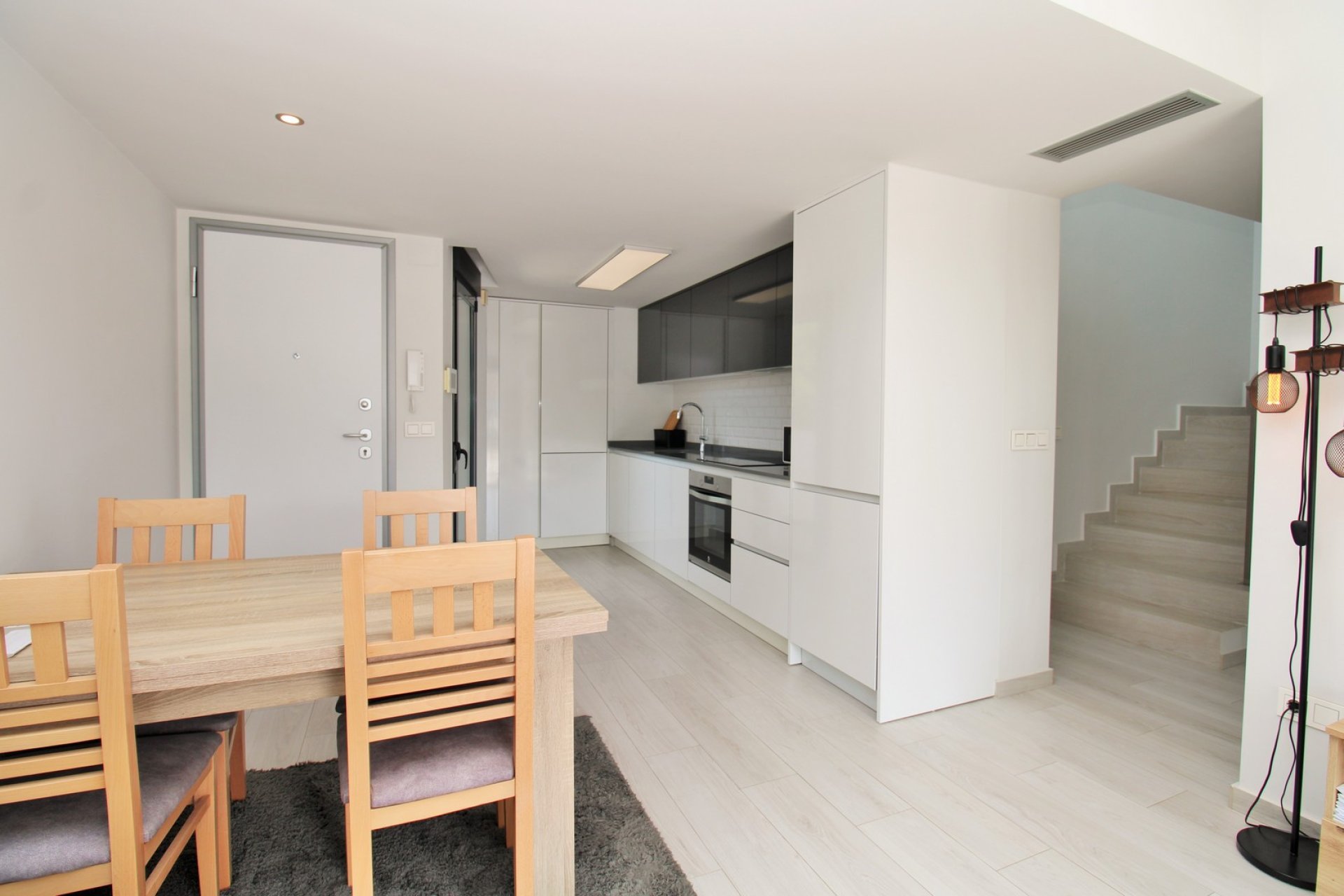 Reventa - Apartment -
Villamartin - PAU 8