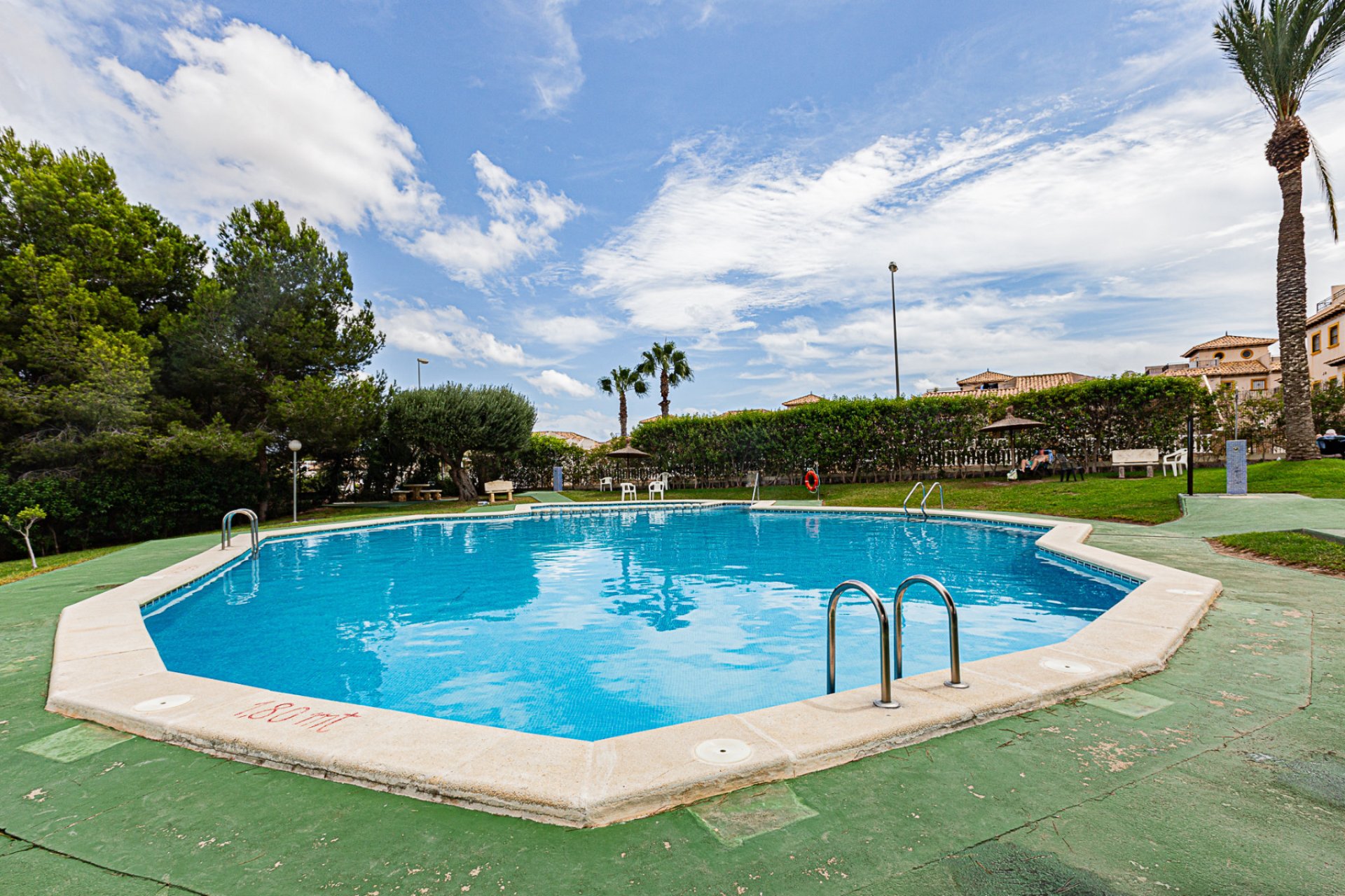 Reventa - Apartment -
Villamartin - Pinada Golf