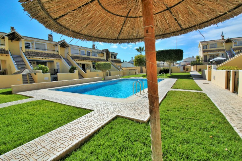 Reventa - Apartment -
Villamartin - Villamartín