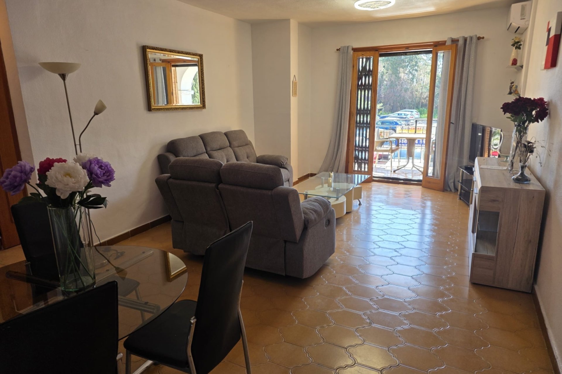 Reventa - Apartment -
Villamartin - Villamartín