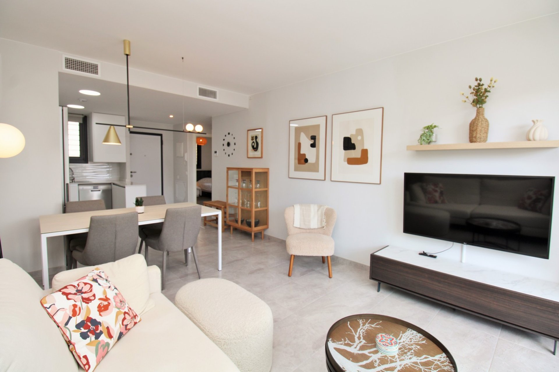 Reventa - Apartment -
Villamartin - Villamartín