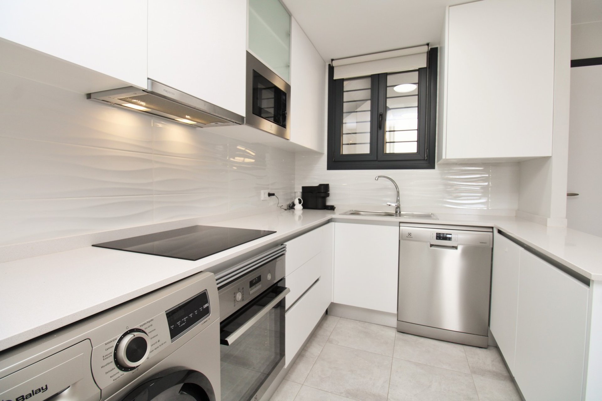 Reventa - Apartment -
Villamartin - Villamartín
