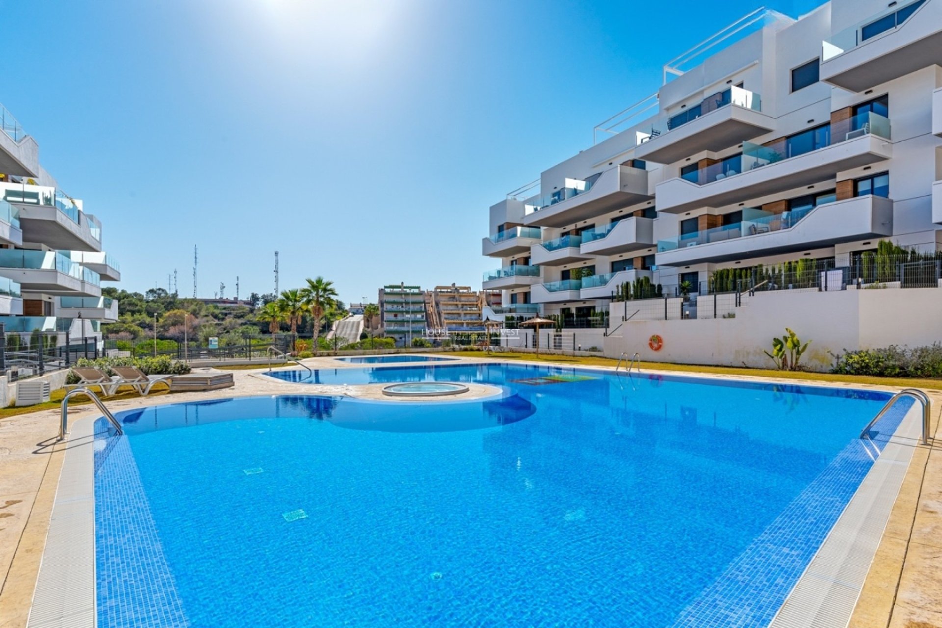 Reventa - Apartment -
Villamartin - Villamartín